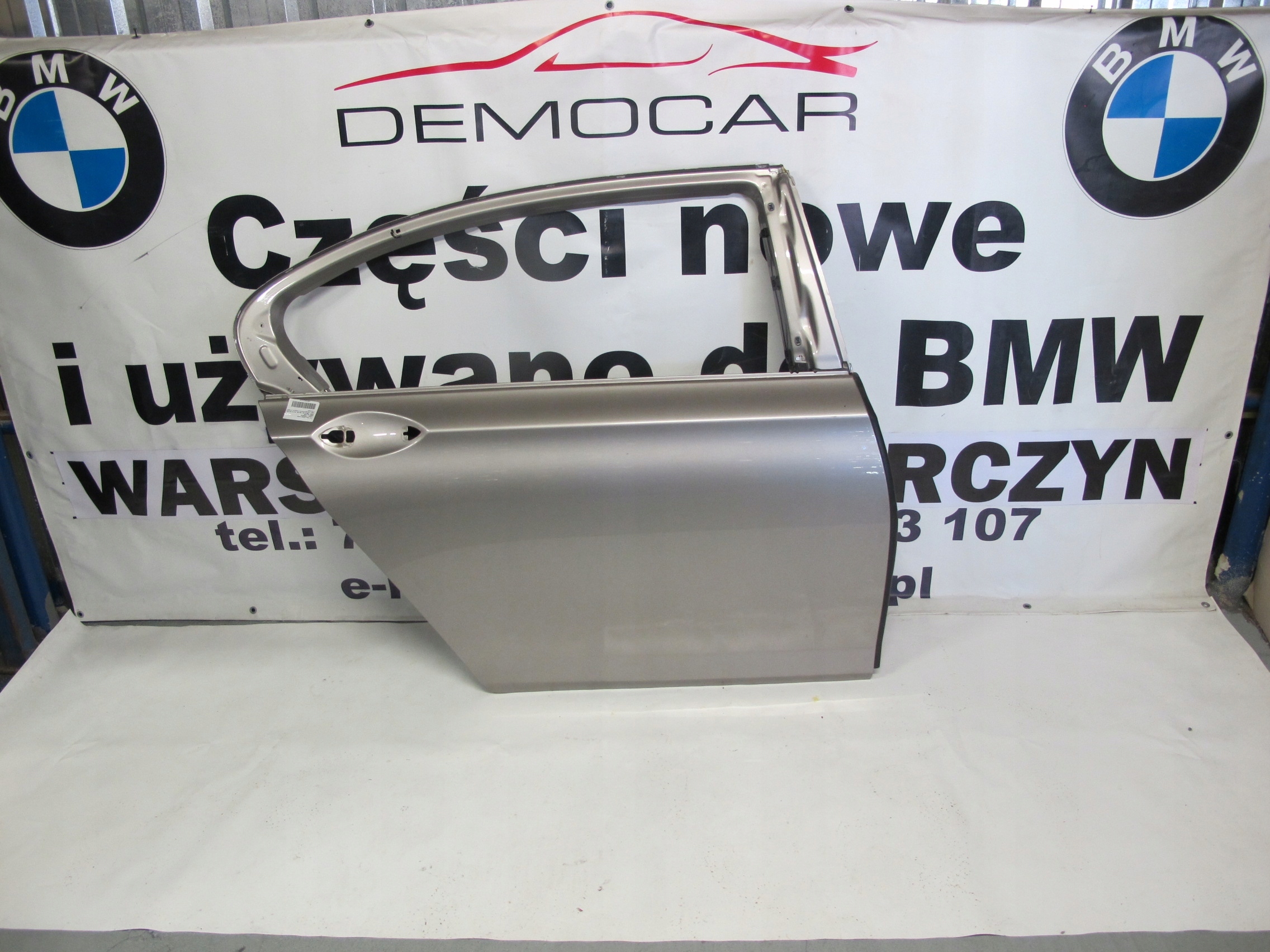 DRZWI PRAWY TYŁ BMW F02 KASZMIR A72