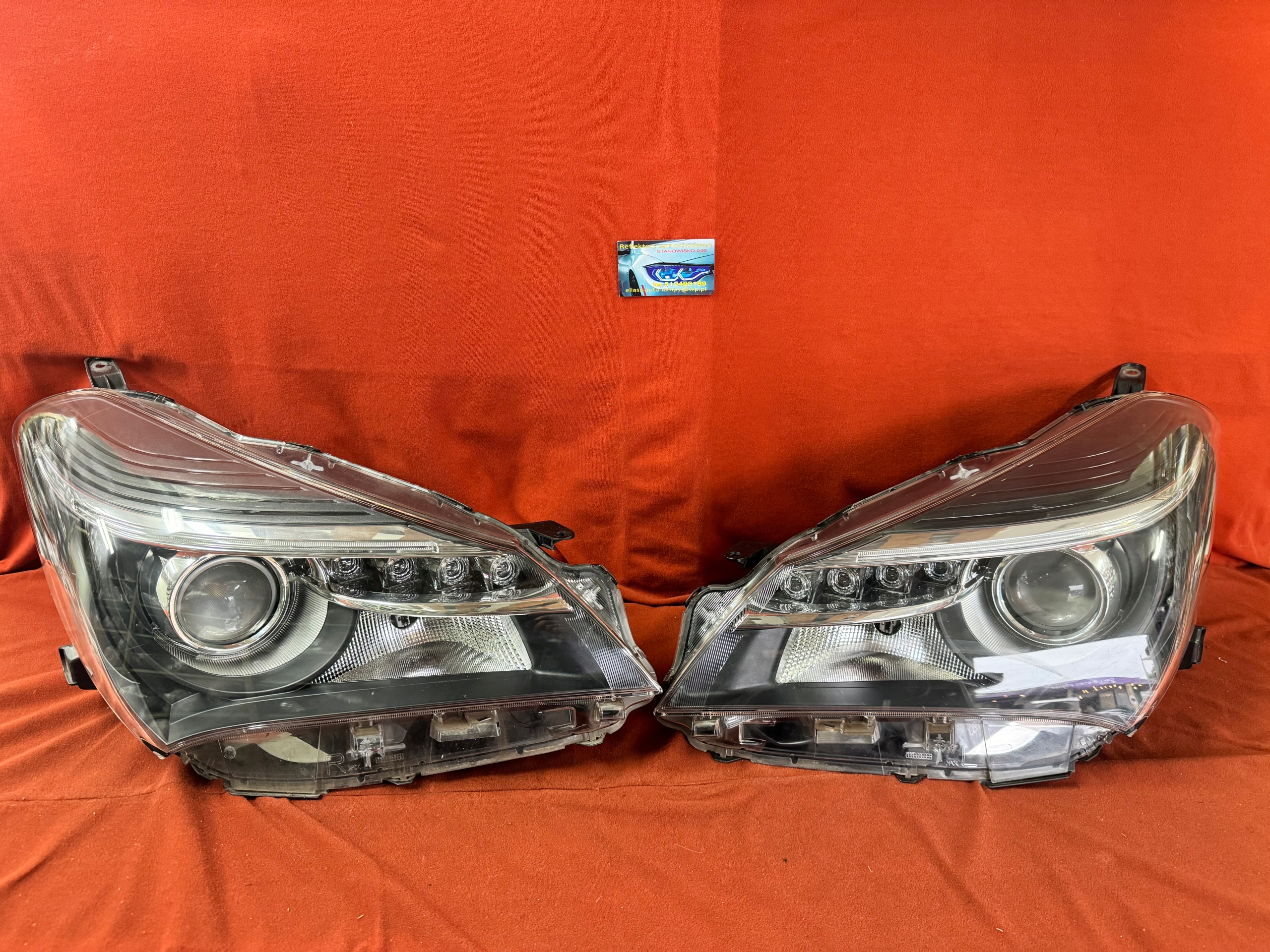 Frontscheinwerfer Toyota Yaris III XP13 LED Links Scheinwerfer Headlight - Thumbnail 1