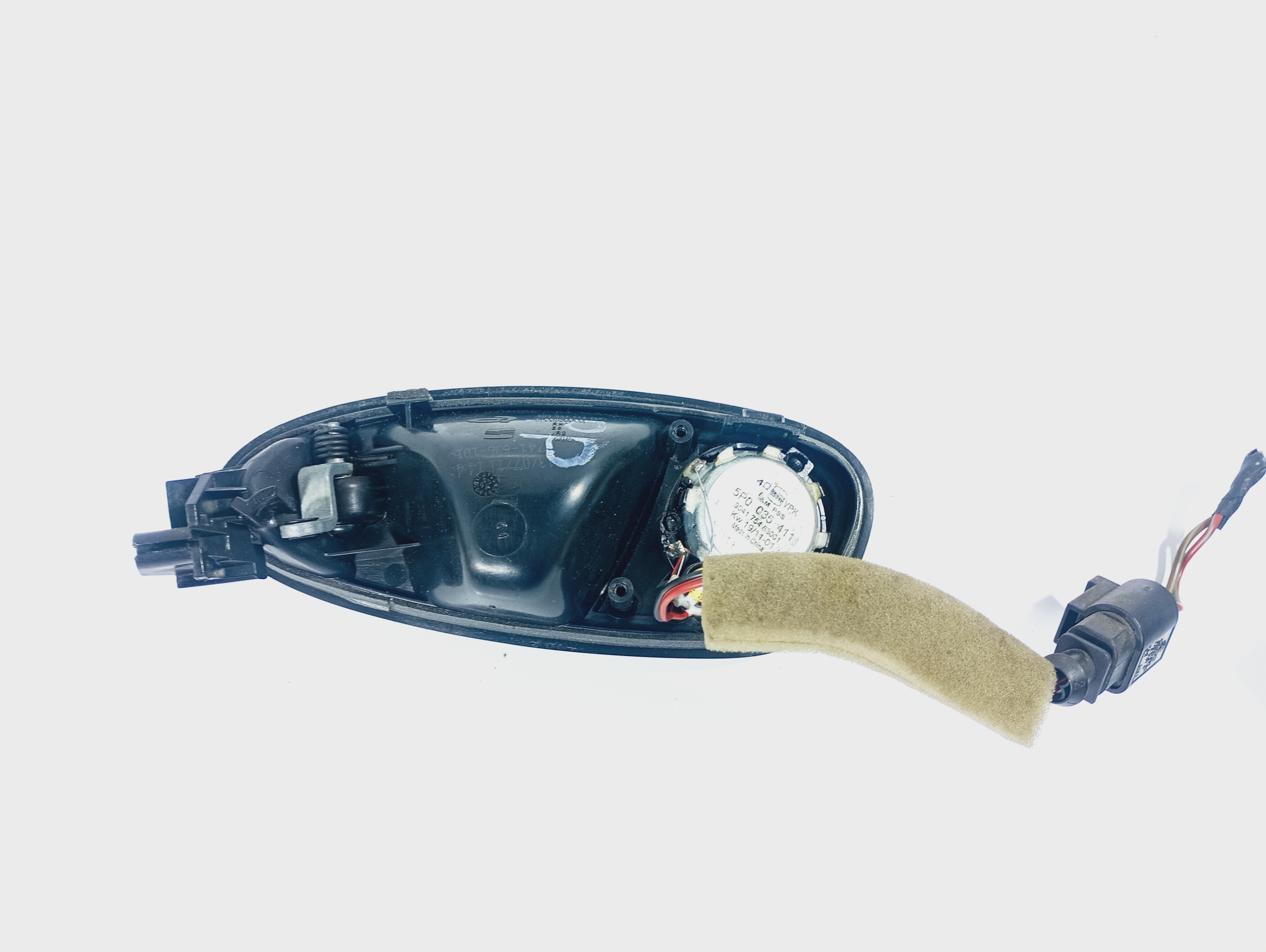 handle inner right front OE 5P0837114 SEAT Altea XL 09-15