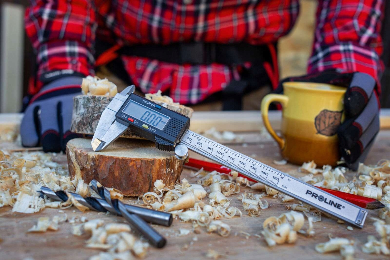 PROLINE Suwmiarka elektroniczna dokładność 0,03mm Marka Proline