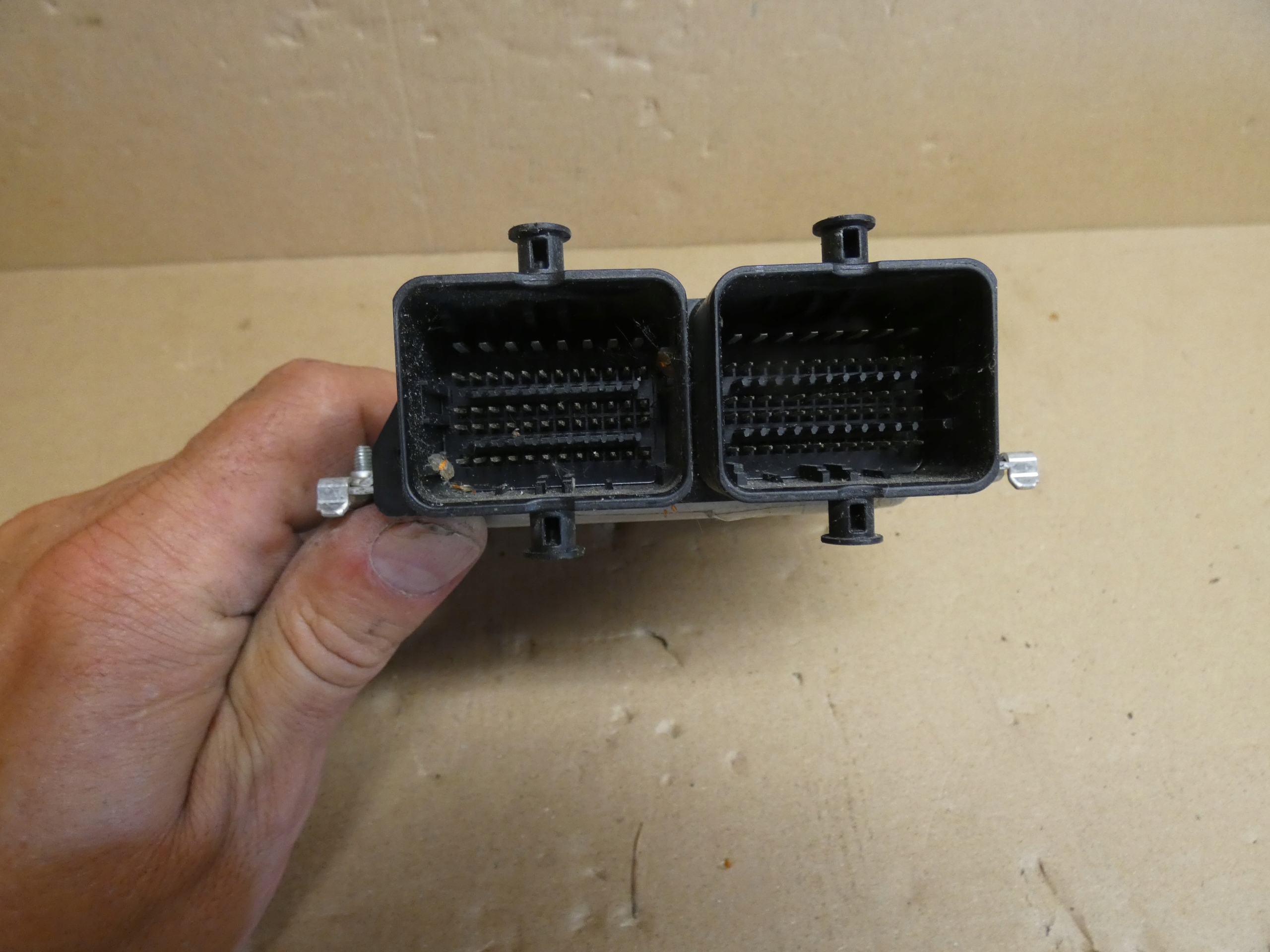 control unit computer of the engine FORD KA plus KA+ 2018R