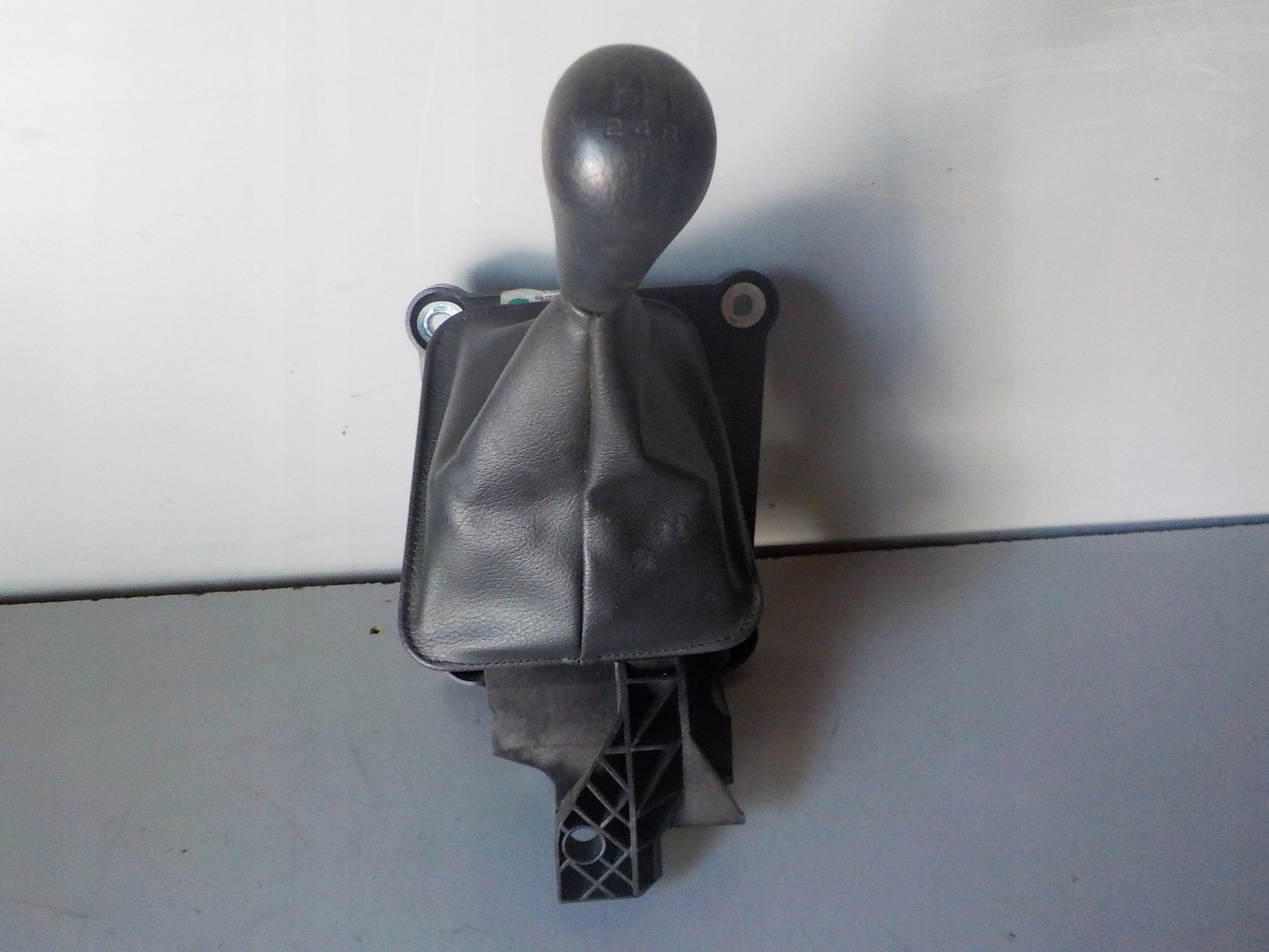 07000CM5X - СИЛЬФОН РУЧКА ПЕРЕКЛЮЧЕНИЯ ПЕРЕДАЧ ДЛЯ NISSAN NV200 12R ^