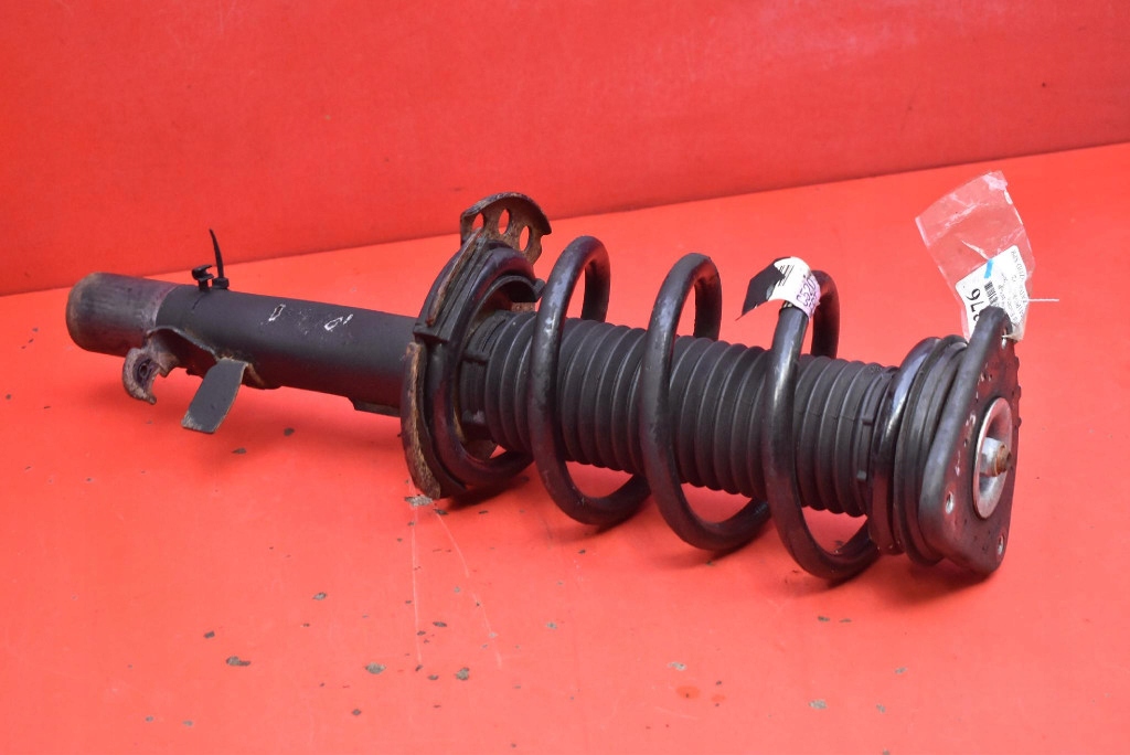 shock absorber right front FORD ESCAPE 3 III 2.0 ECOBOOST 242 KM 4WD 16-20