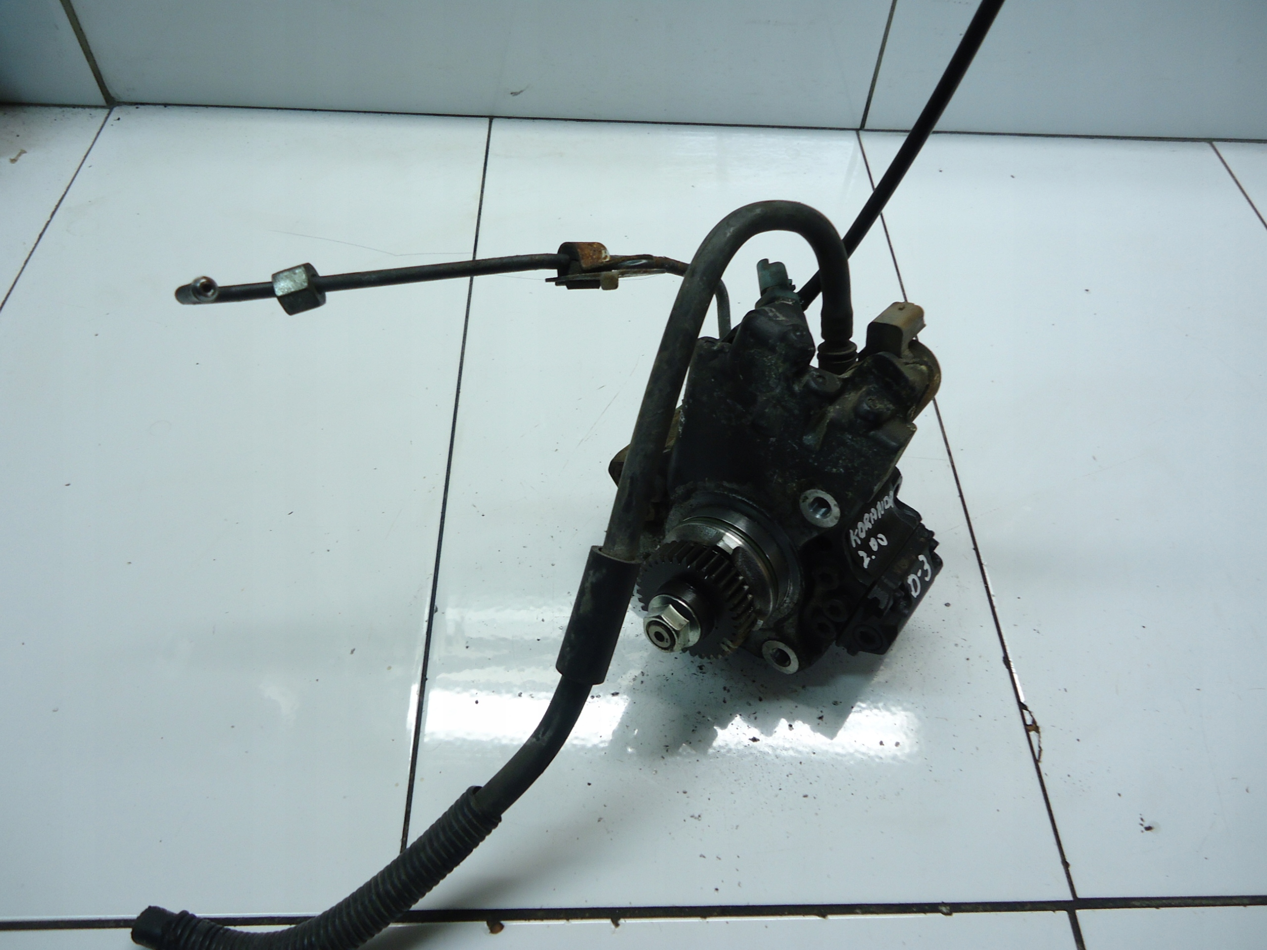 SSANGYONG KORANDO III 2.0 E-XDI injection pump A6710700101