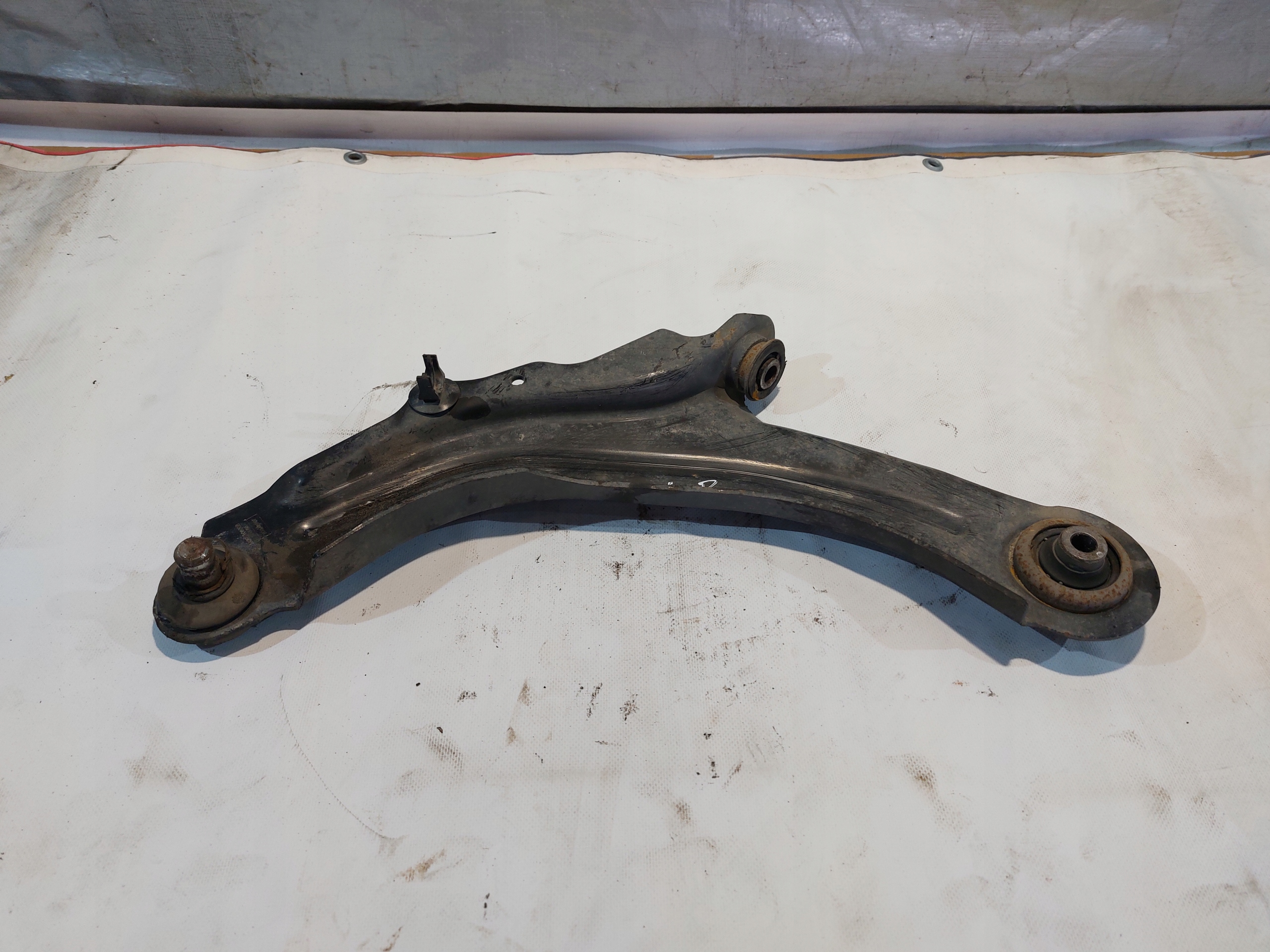 Querlenker links vorne RENAULT MEGANE II