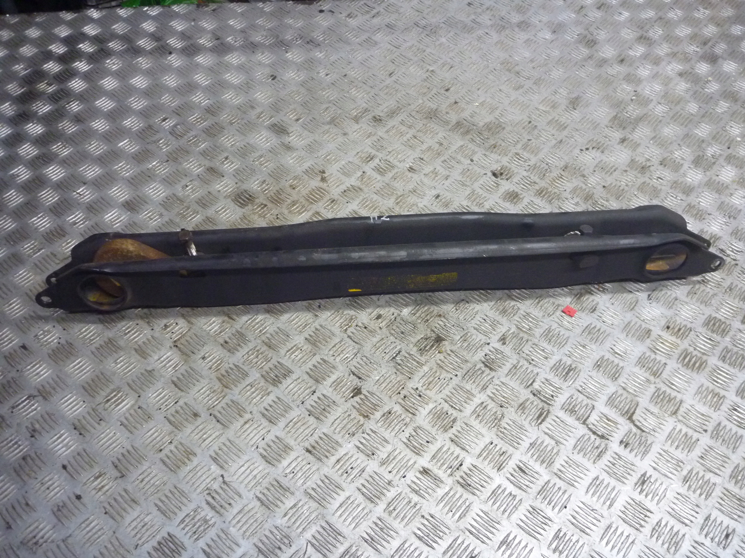 Поперечная Балка Рамка Кронштейн Hummer H2 2005