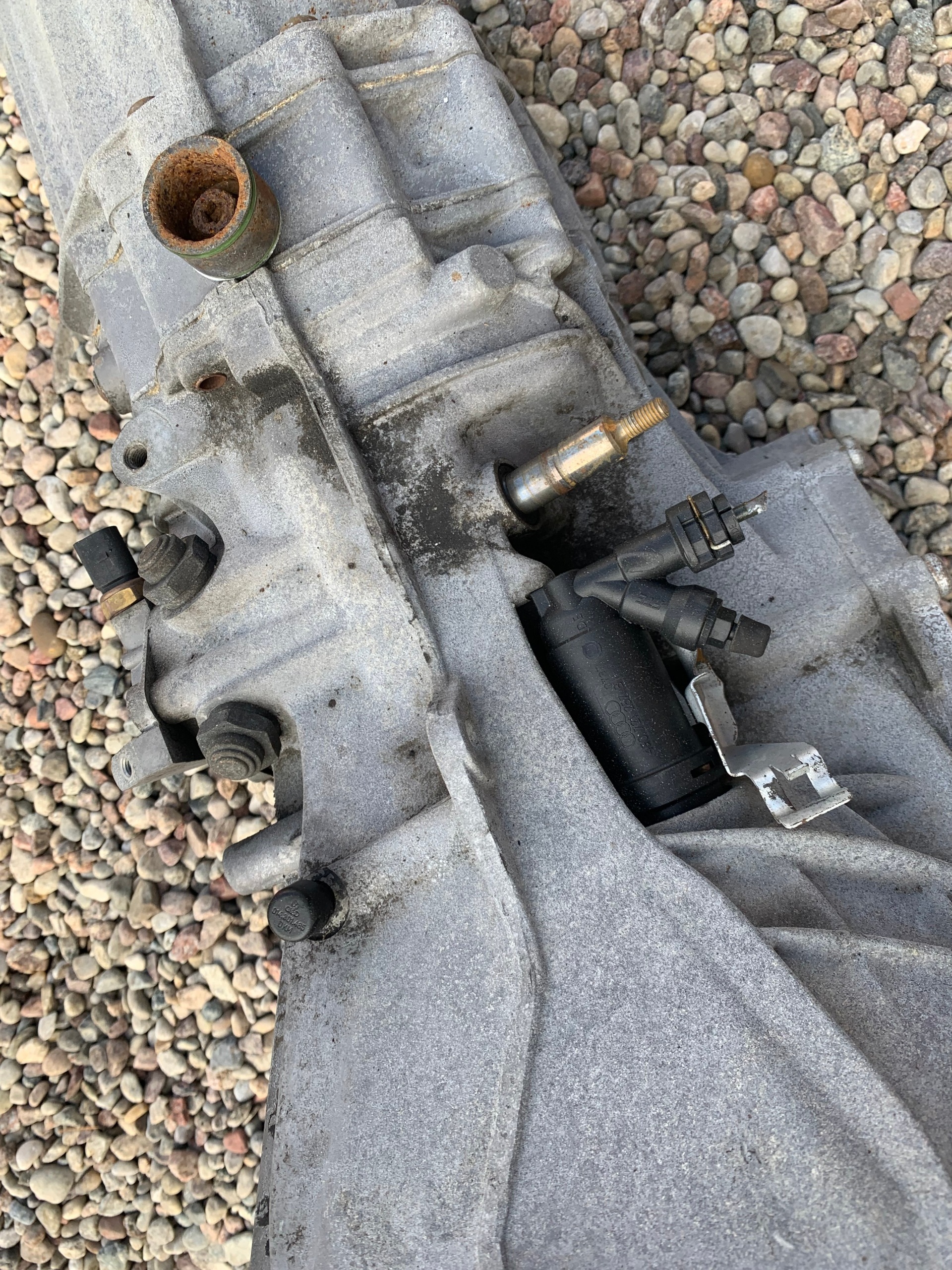 převodovka manuální AUDI A4 B7 A6 C6 2.0 TFSI GVC