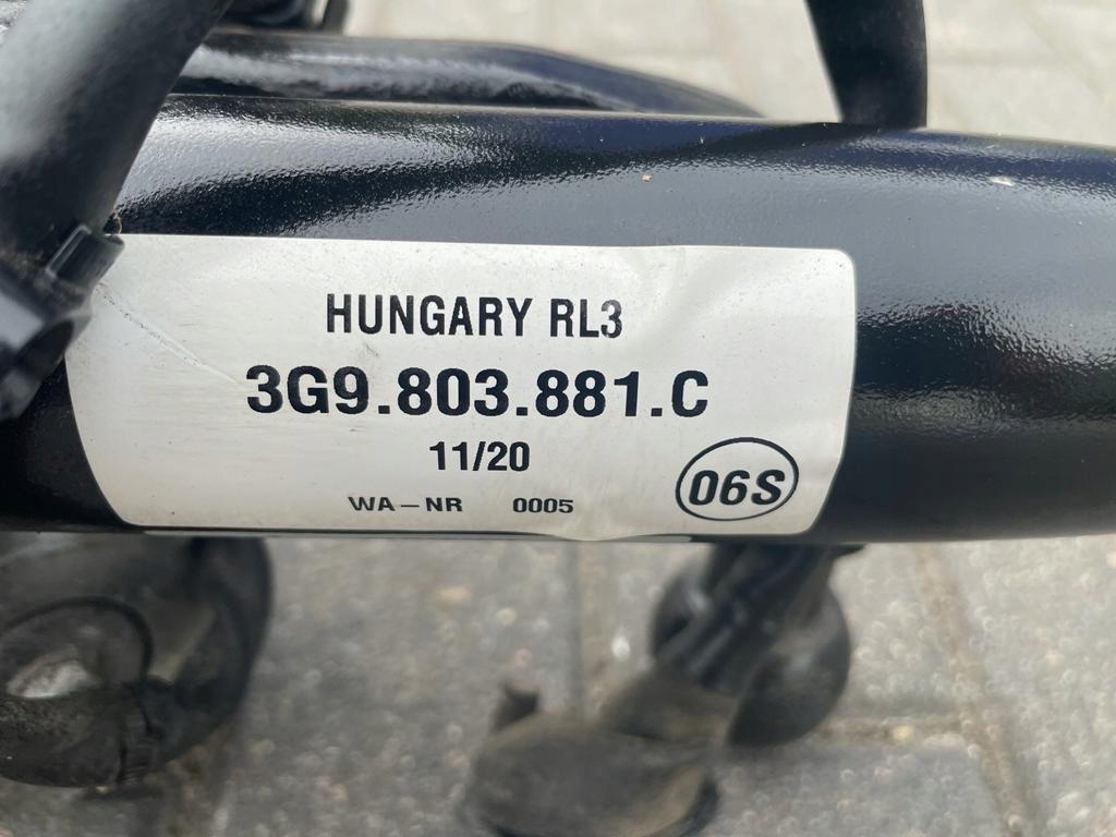 Passat B8 Kombi HAK HOLOWNICZY 3G9803881C Rodzaj kuli Brak informacji