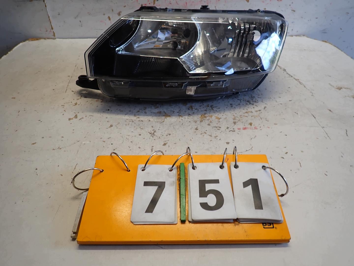 light front front left SKODA RAPID 2012- 5JB941017