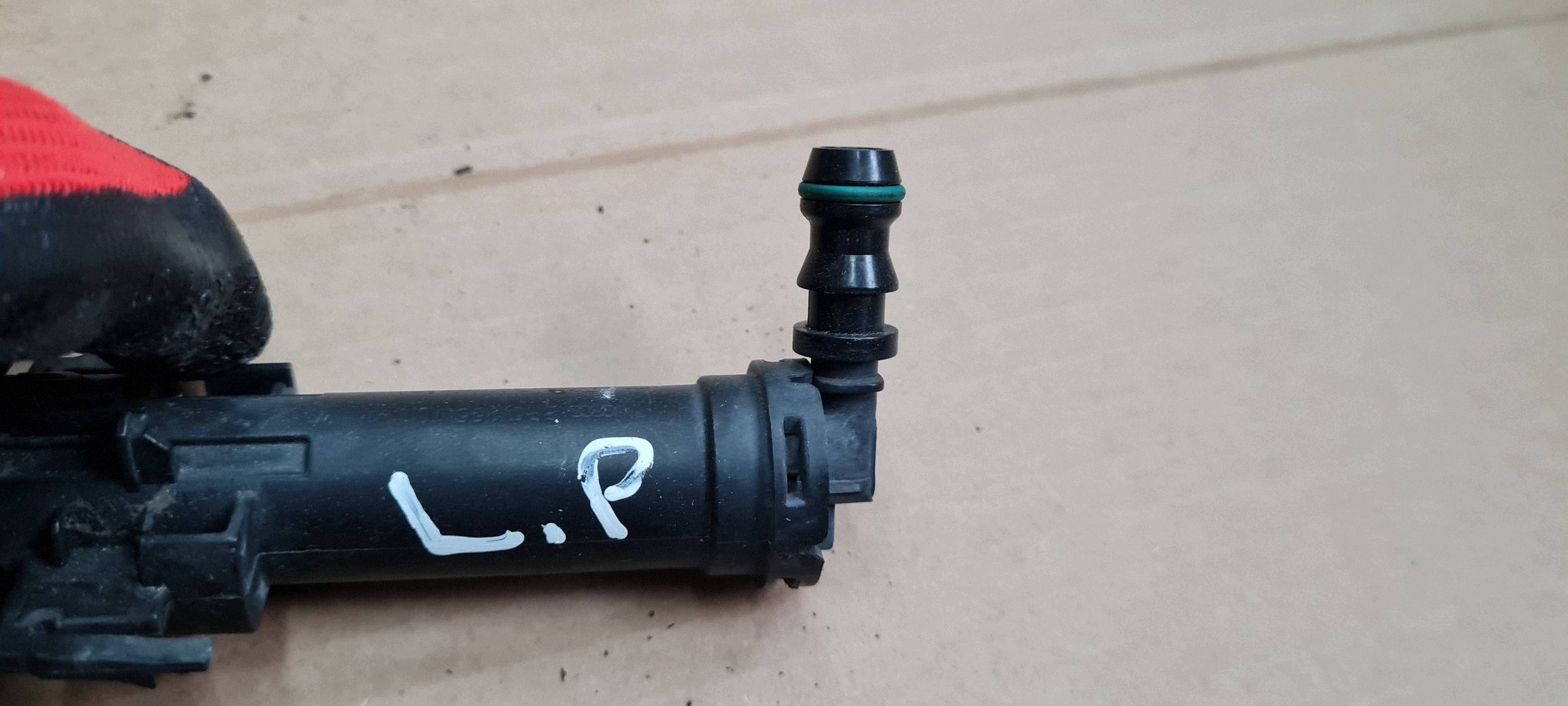 Q5 8R SQ5 LIFT washer lights REFLEKTORA left front 8R0955101A