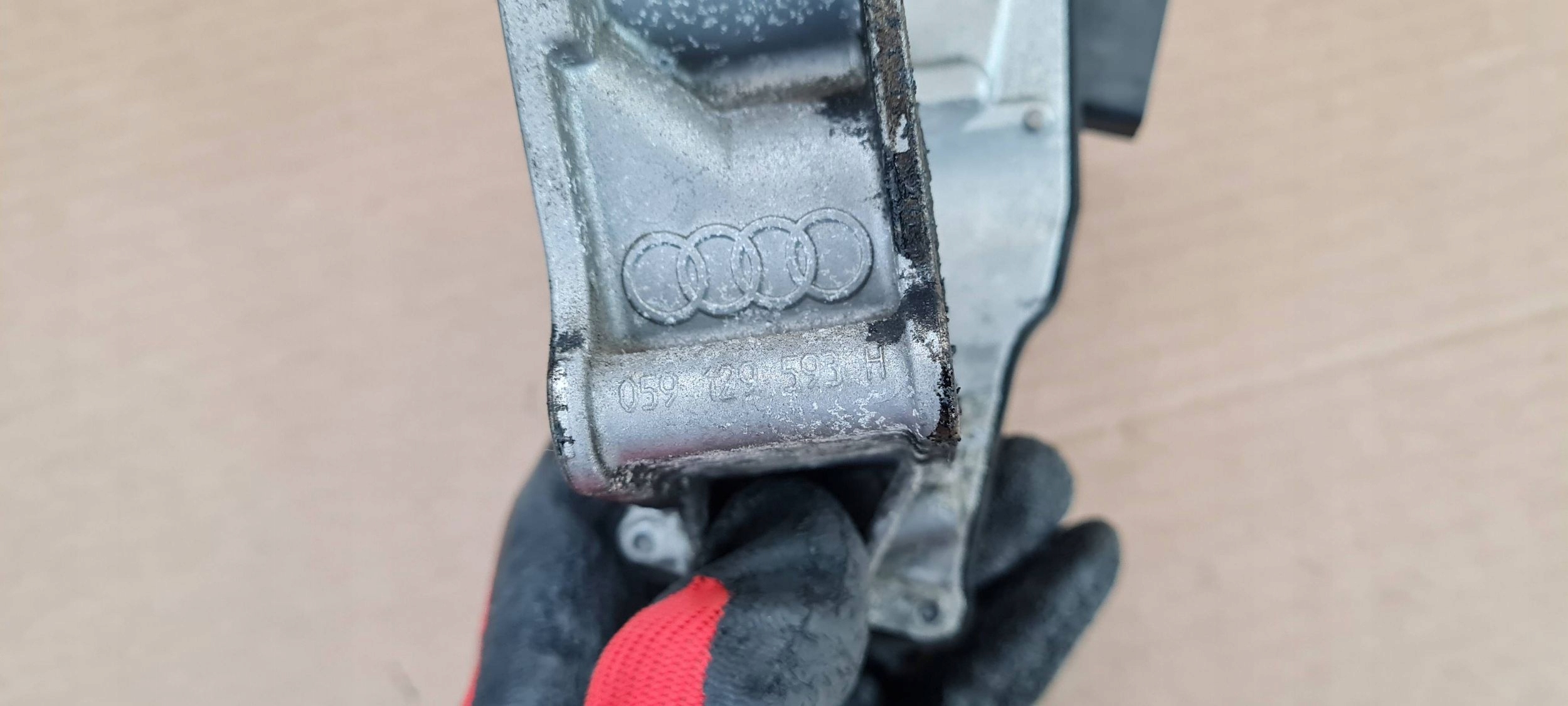 A5 8T LIFT Valvola a farfalla Motore EGR 3.0 TDI 059129593H A4 B8 Q5 8R