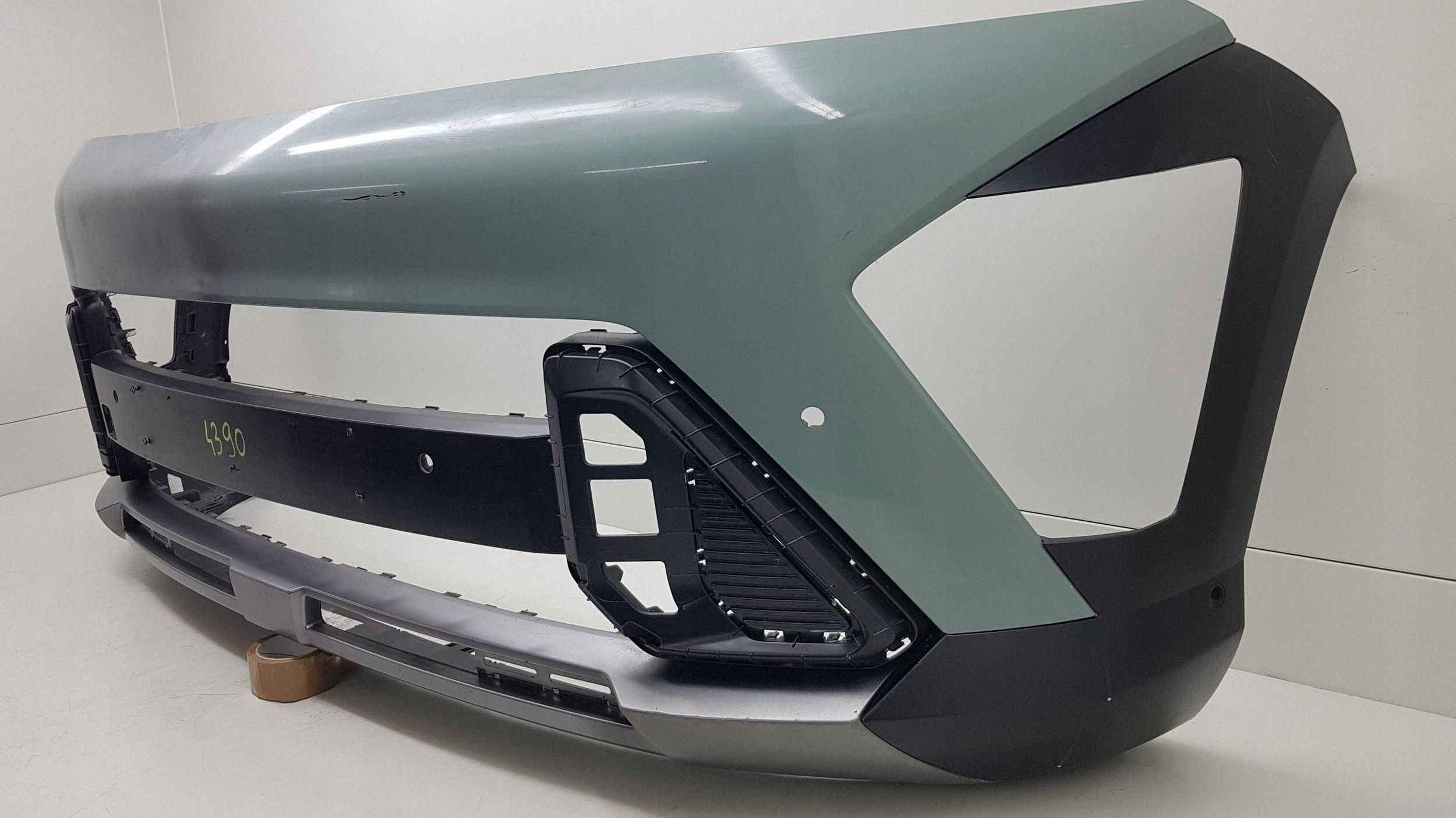 HYUNDAI KONA 2 II 2023 - bumper front 86512-BE100