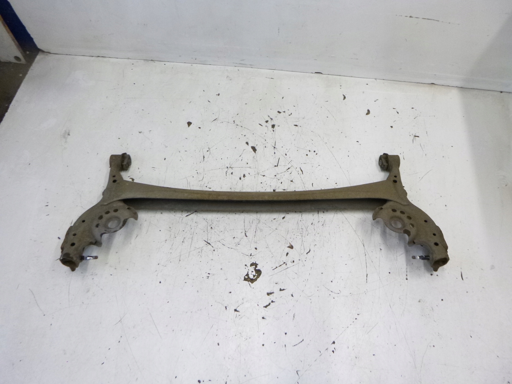 sider rear Toyota Yaris 1.0 2000r,. 3d