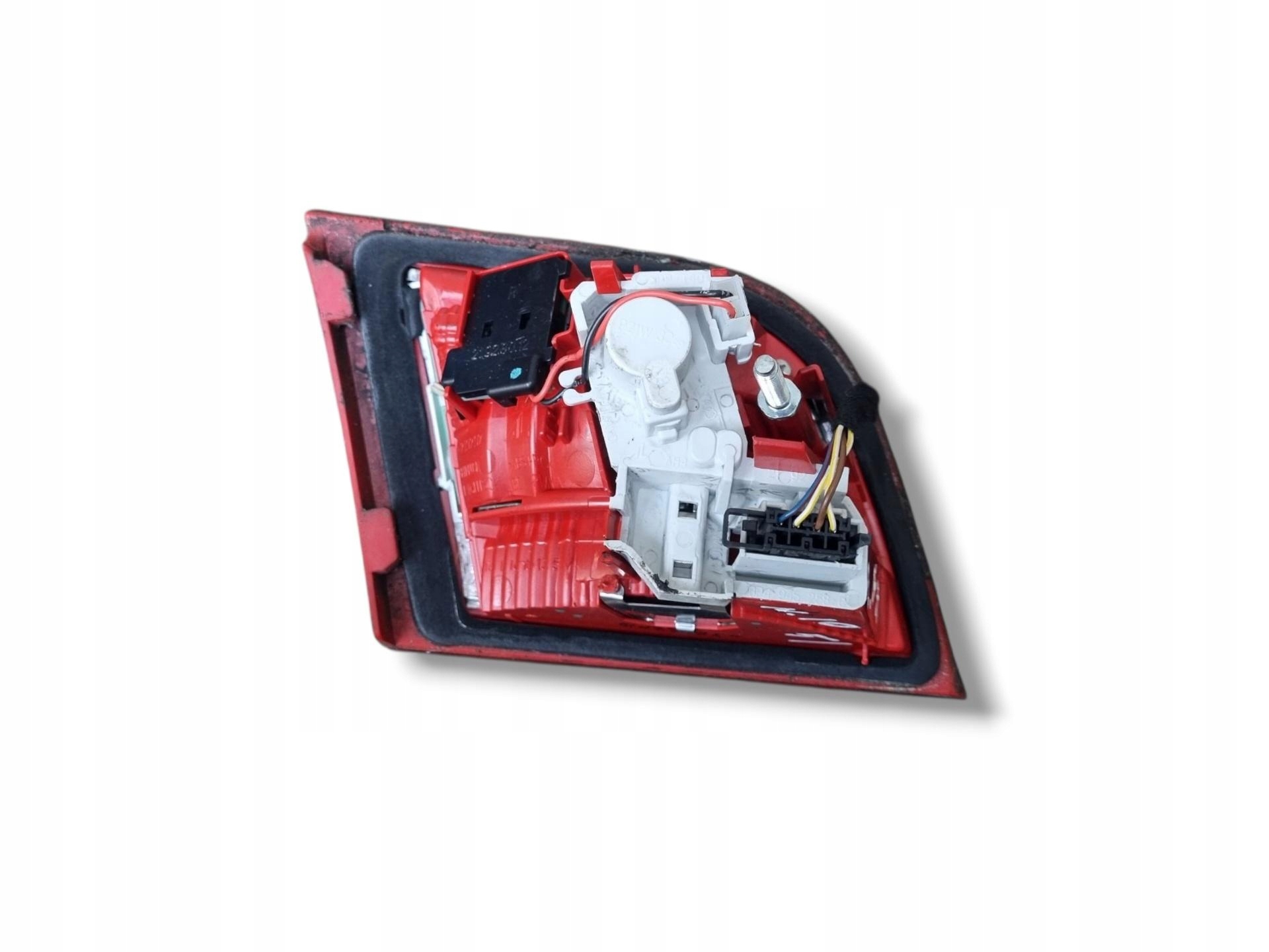 light rear to the bonnet right side Audi A3 8P 2nd facelift 2008 8P4945094D