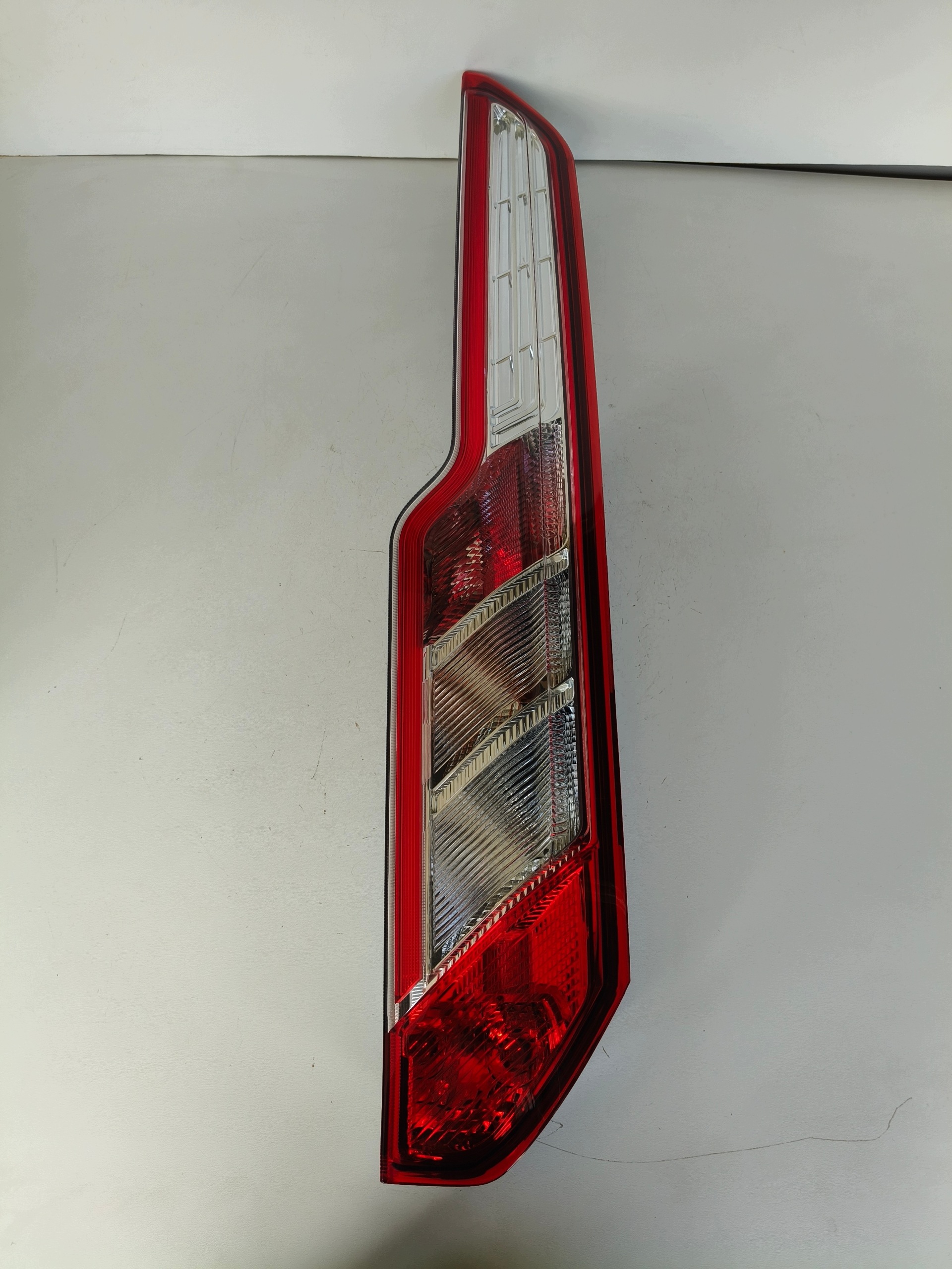 licht rechts hinten FORD TRANSIT CUSTOM 13- T68