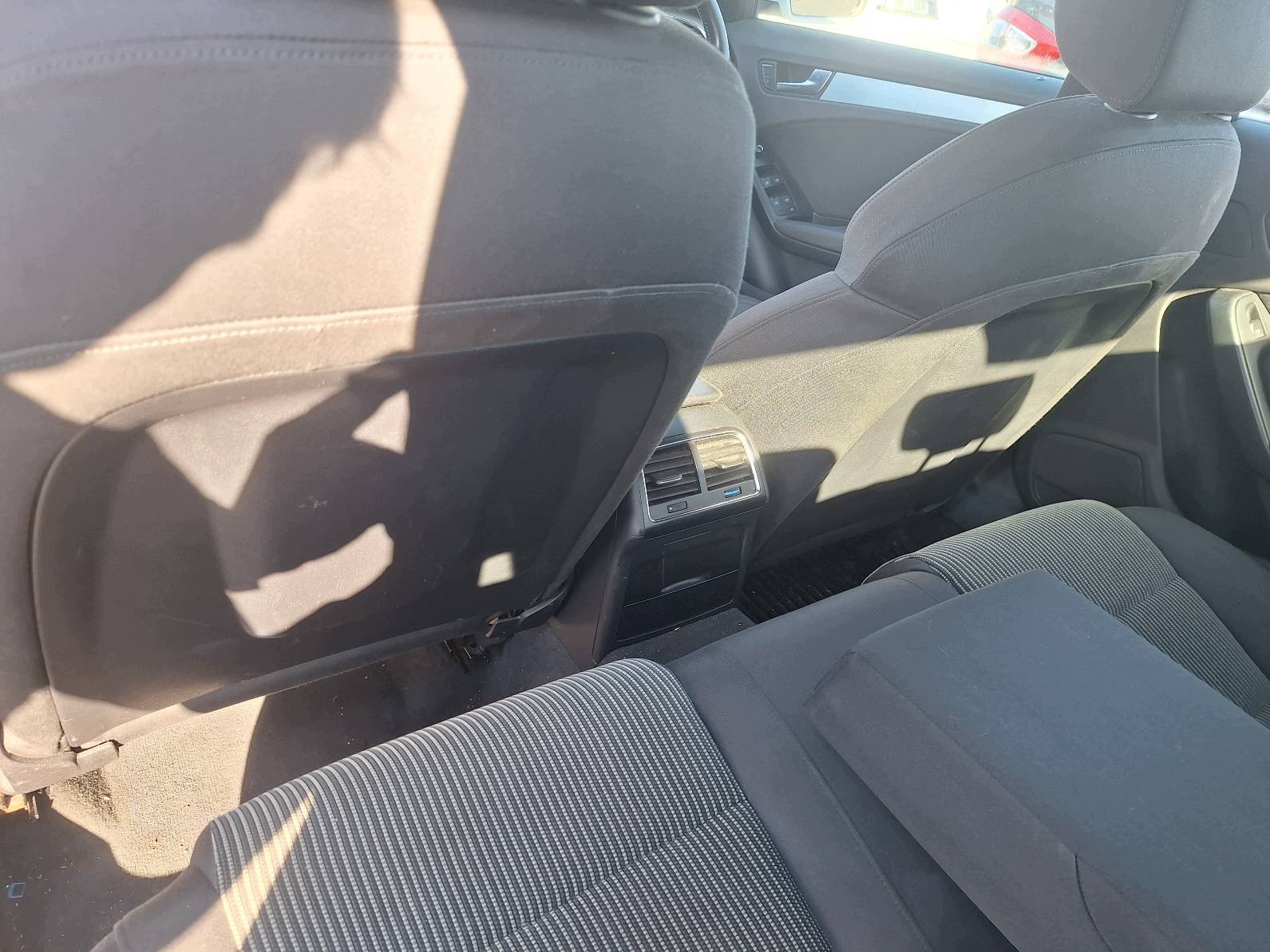 Sitze KOMPLET links rechts Sitz heck AUDI A4 B8 ID: 240487