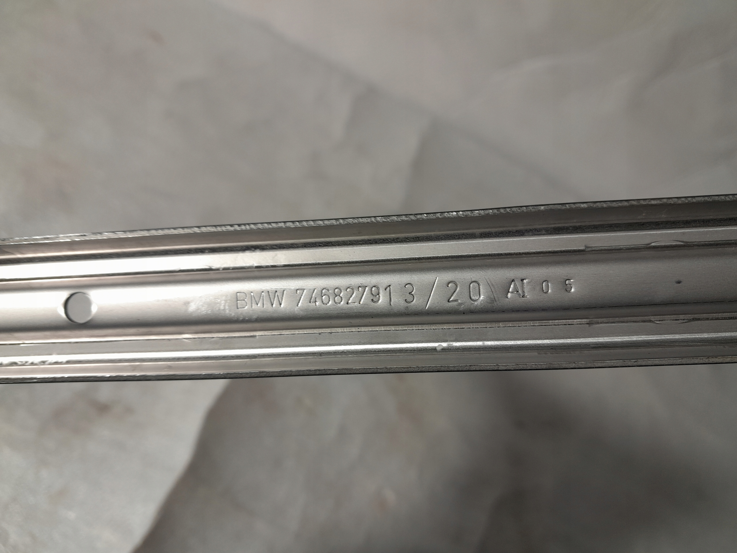 BMW X6 G06 hook holder tanks tanks 7468279