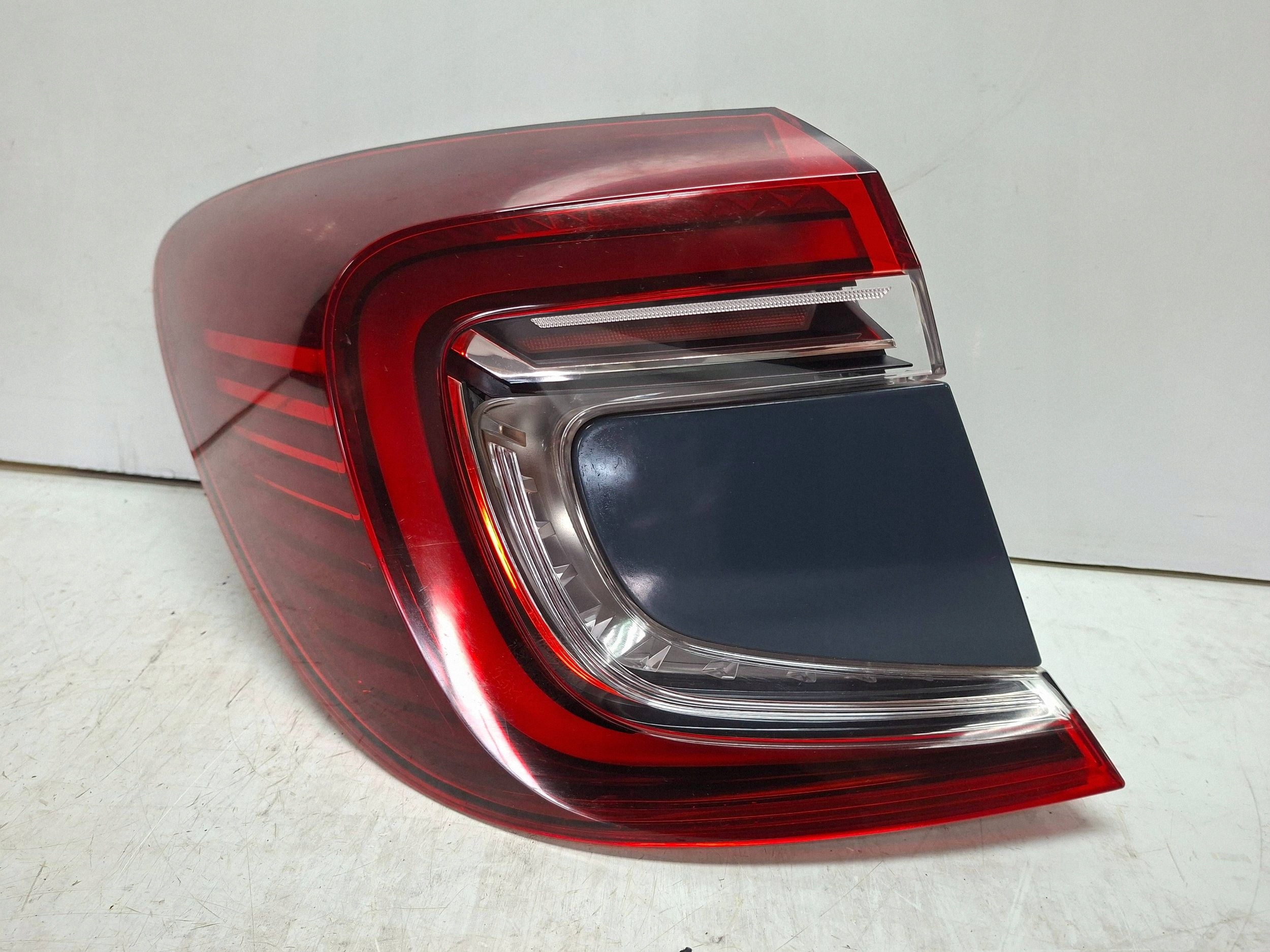 light rear left 265558746R RENAULT CAPTUR II 2019