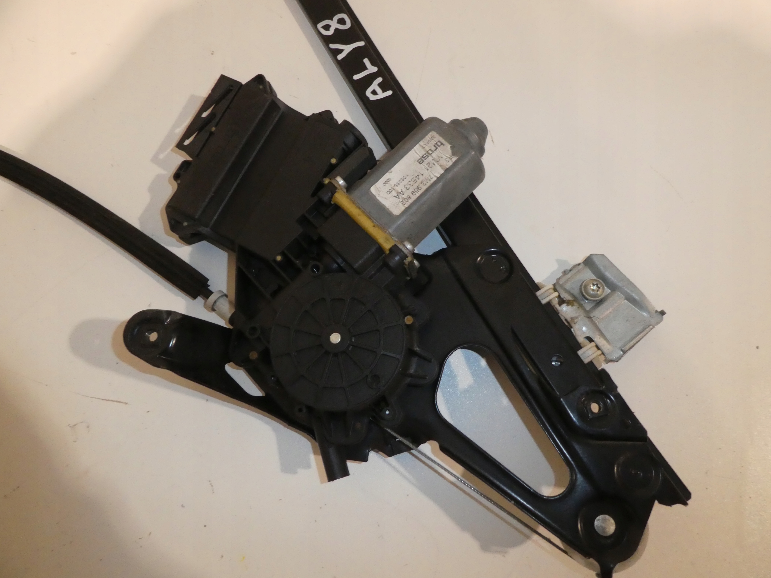 window regulator right front VW SHARAN 7M3959802
