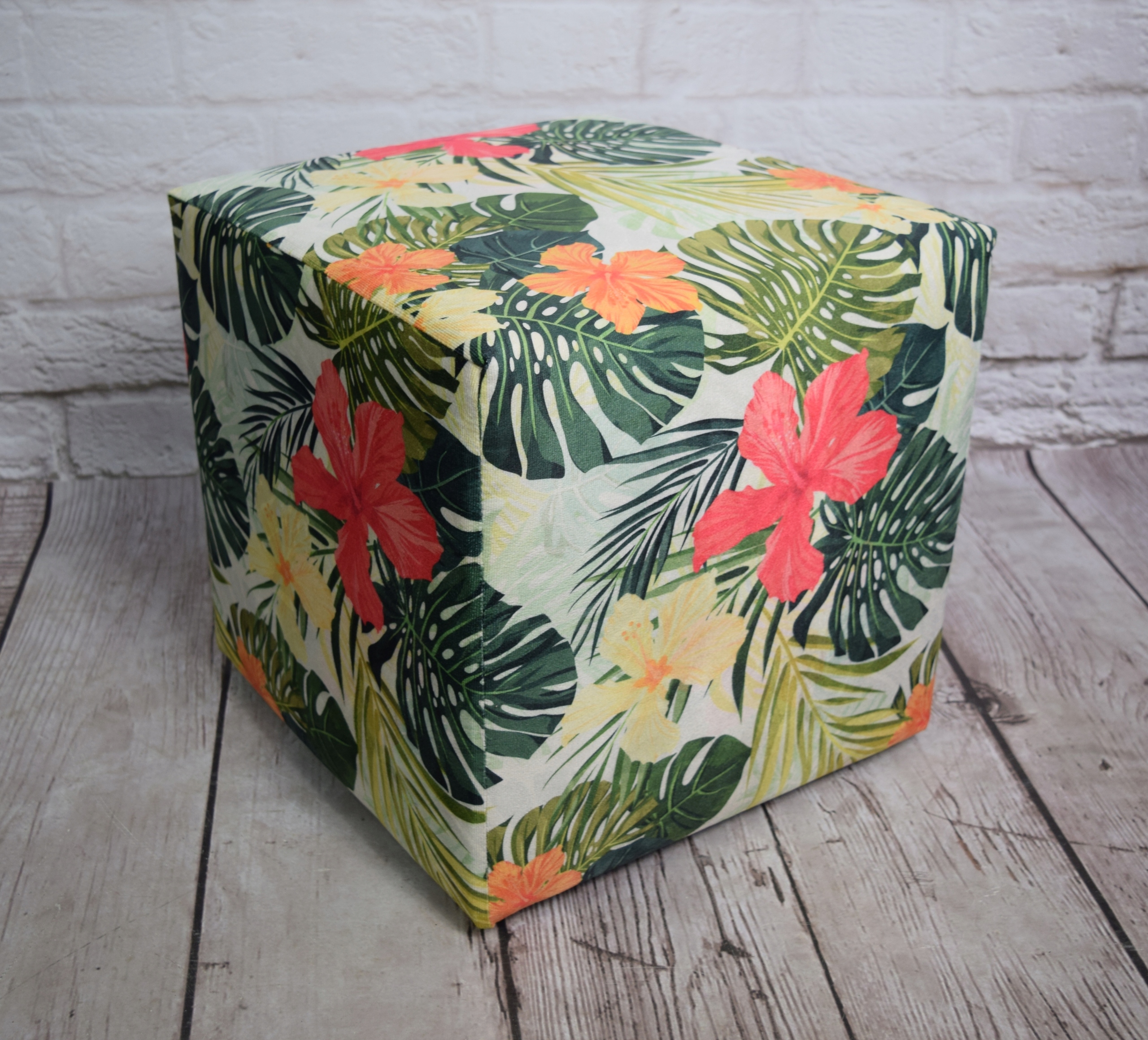 PUFA PUFY 40x40x40 TROPIC LIŚCIE MONSTERA Marka Max Mebels