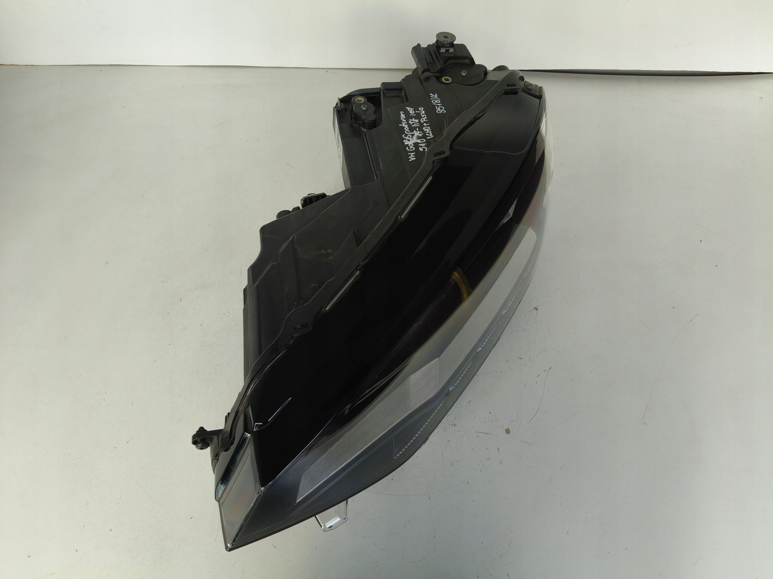 light left REFLEKTOR VW GOLF SPORTSVAN 510 17- LIFT LED