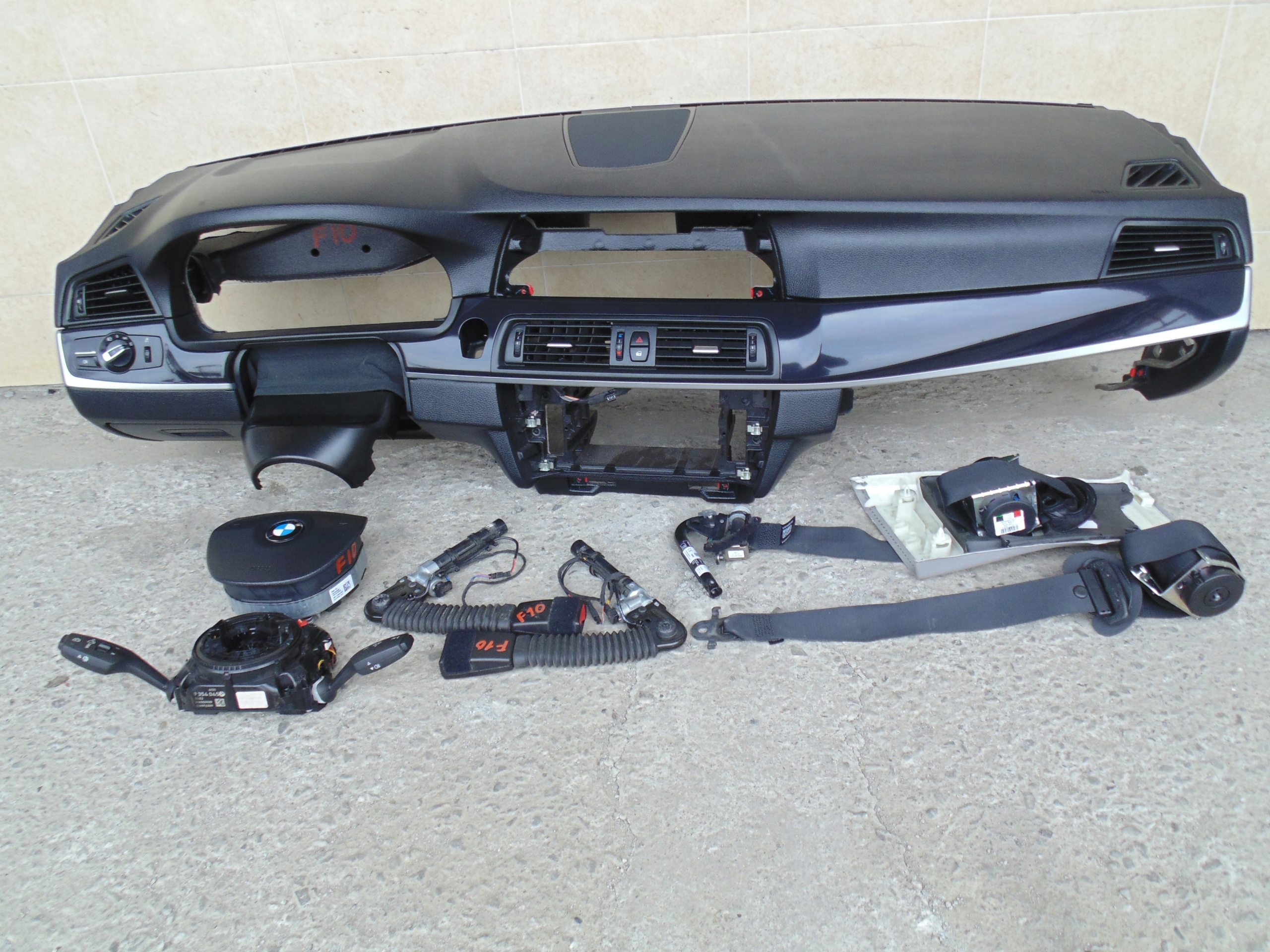 DASHBOARD CONSOLE COCKPIT AIRBAG BMW 5 F10 2016 ROK.