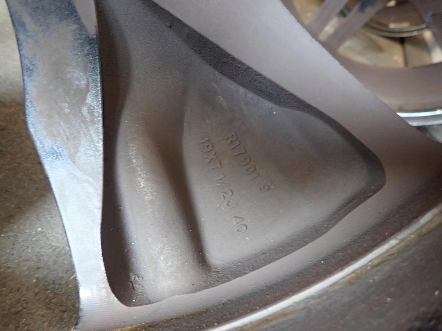 disk disk NISSAN 5x114,3 ET40 7,5J 19" MA13-6RJ3A