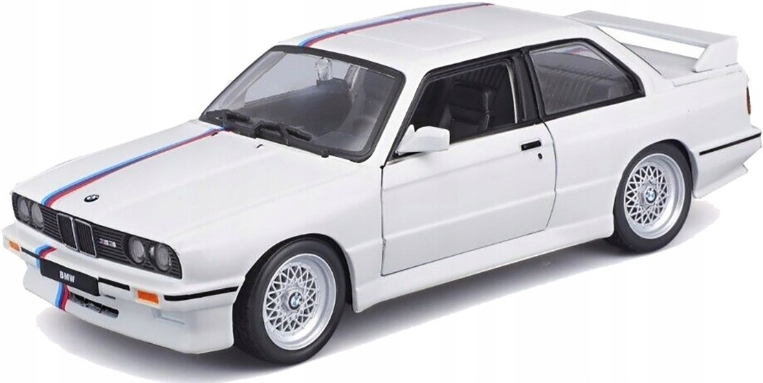 Bmw M3 (E30) 1986 1:24 model Bburago 21100 bílá