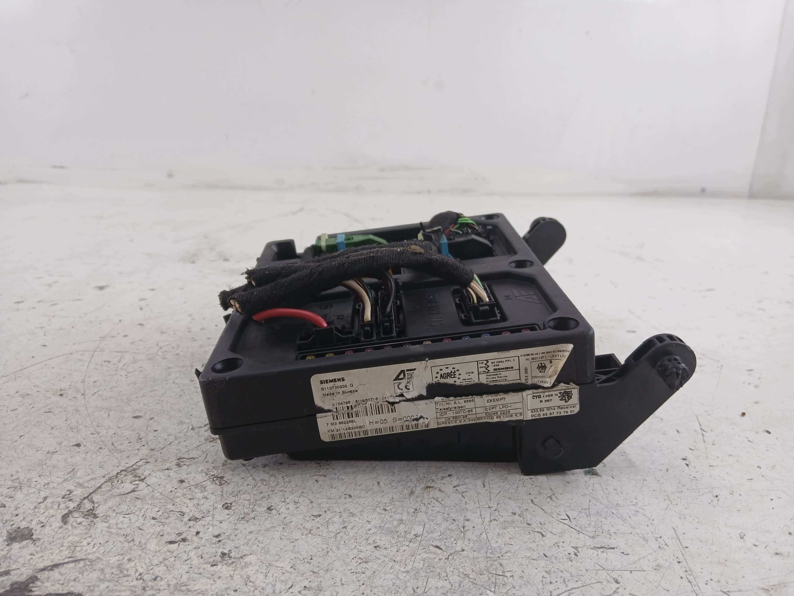 VW SHARAN et FORD GALAXY Module fusibles 7M3962258L