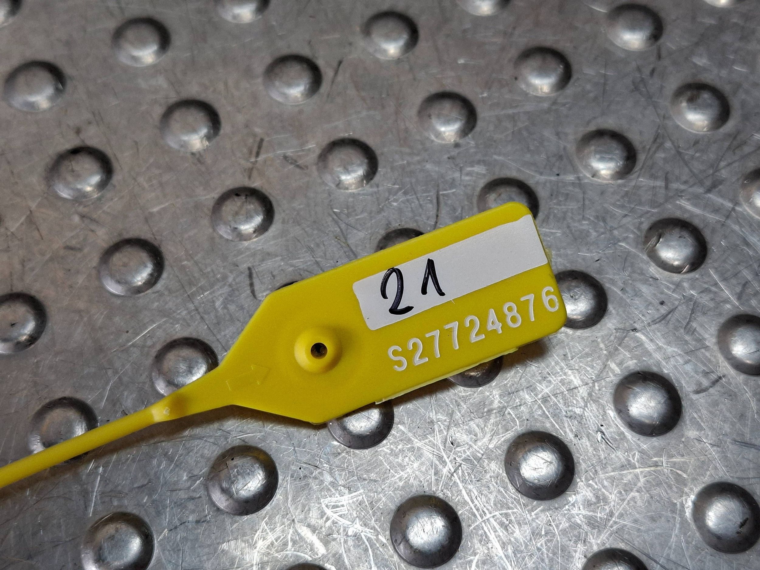 Blende Abdeckung PANELU SRODKOWEGO LANCIA YPSILON 11- 735675971