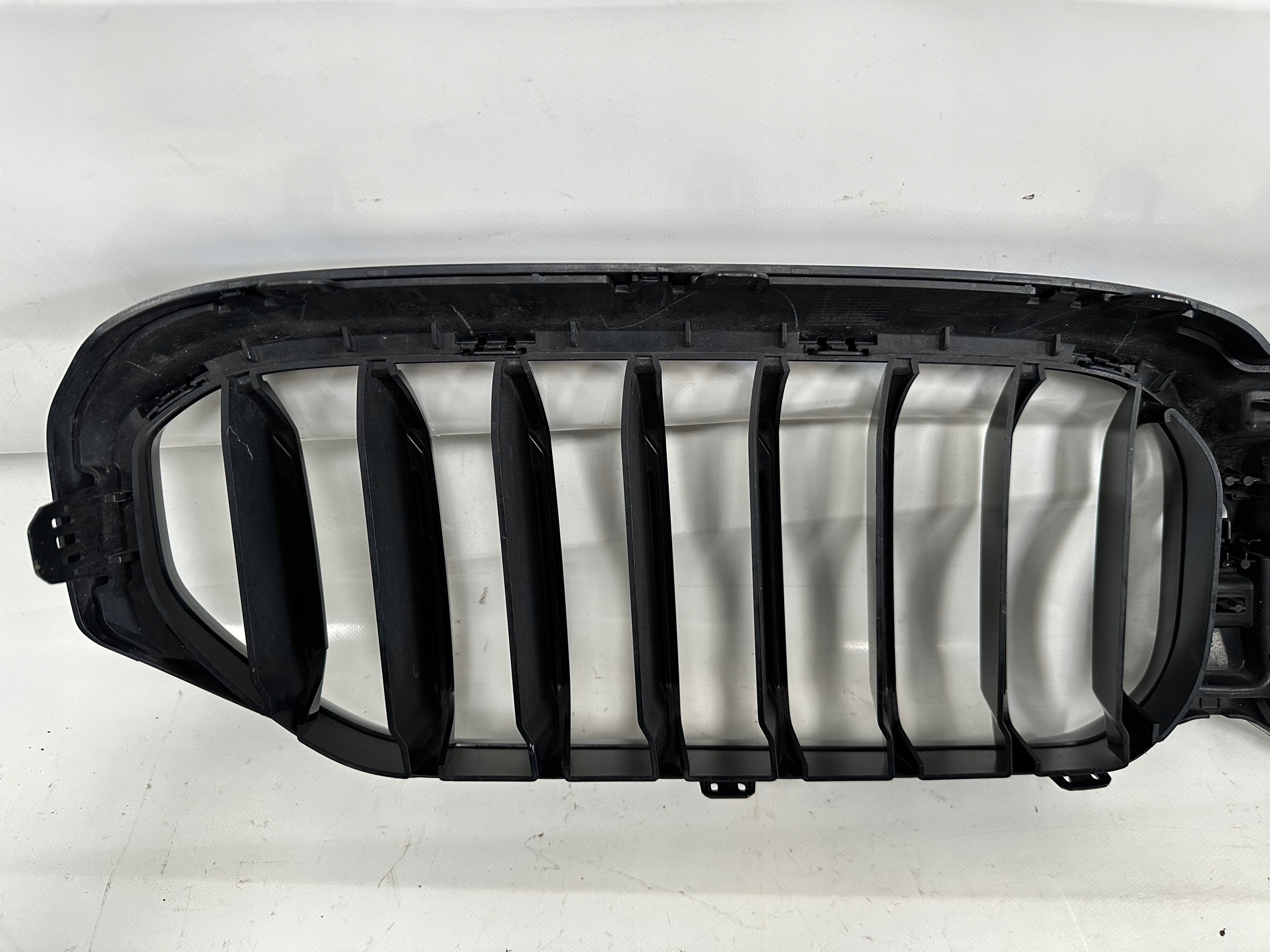 BMW 5 G31 Kühlergrill FRONTGRILL Kühlergitter 9464210 - Thumbnail 6
