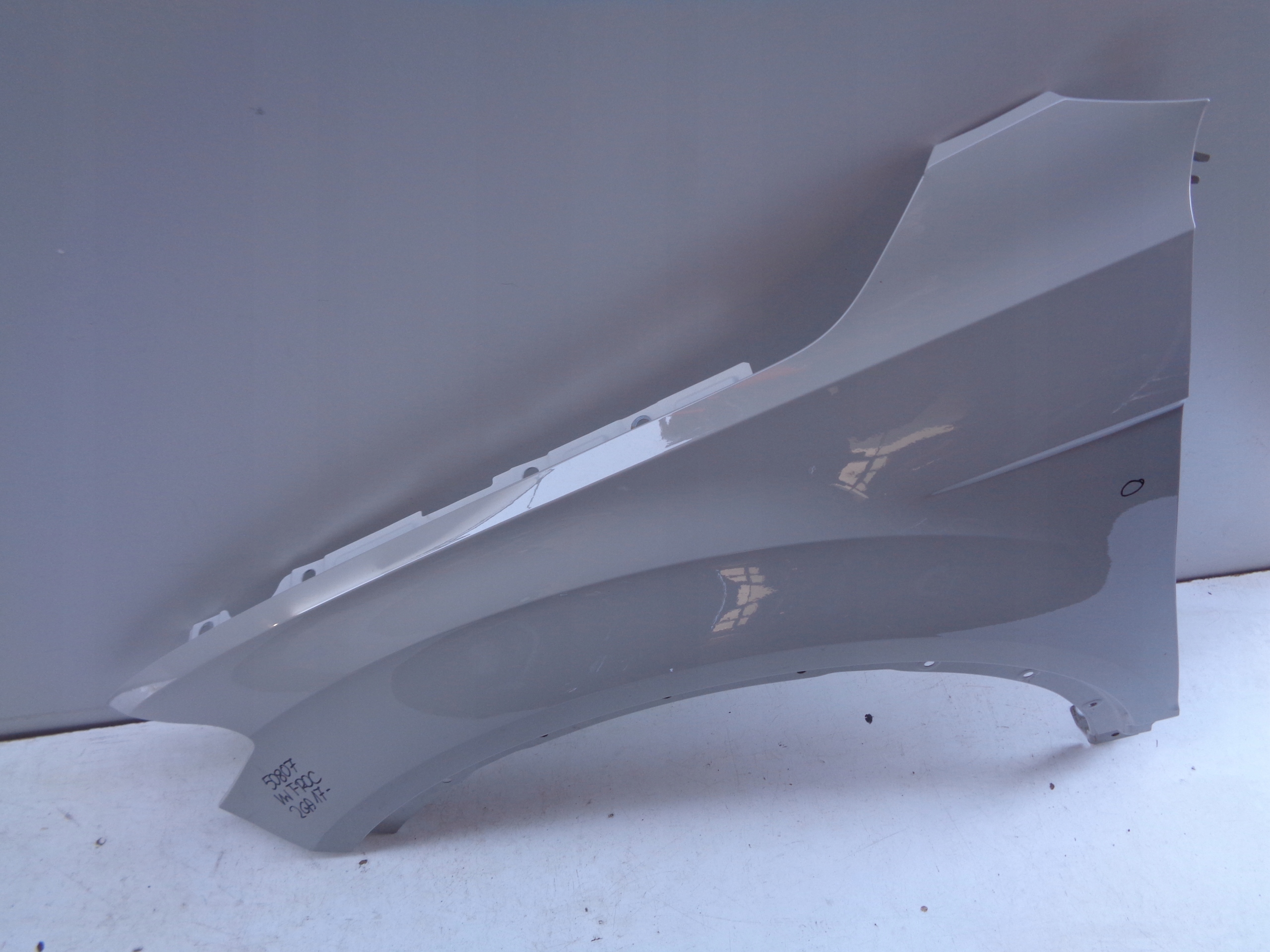 fender left front VW T-ROC 2GA 17- NR 50807