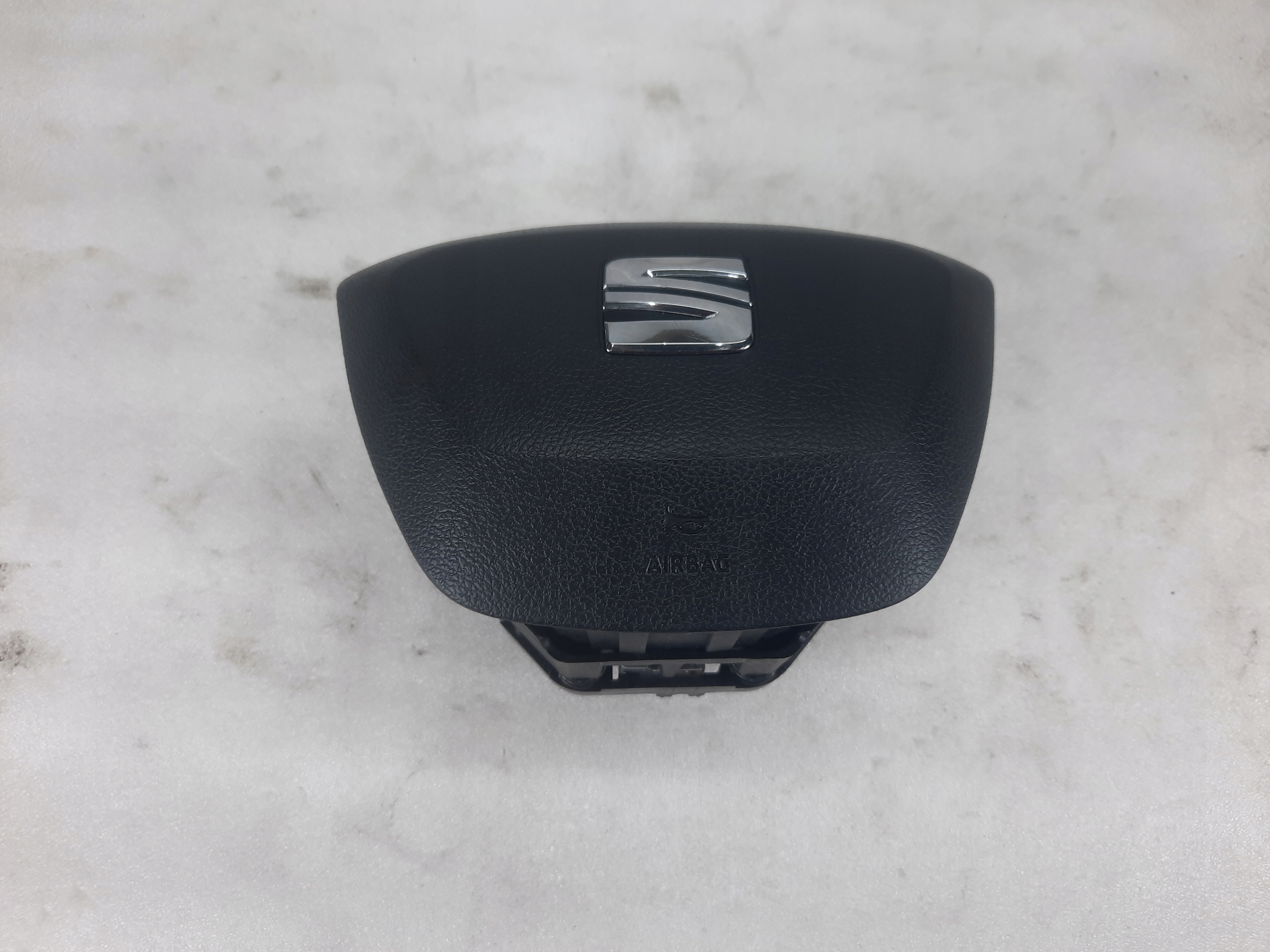 ПОДУШКА БЕЗОПАСНОСТИ ВОДИТЕЛЯ SEAT LEON III 5F0880201C
