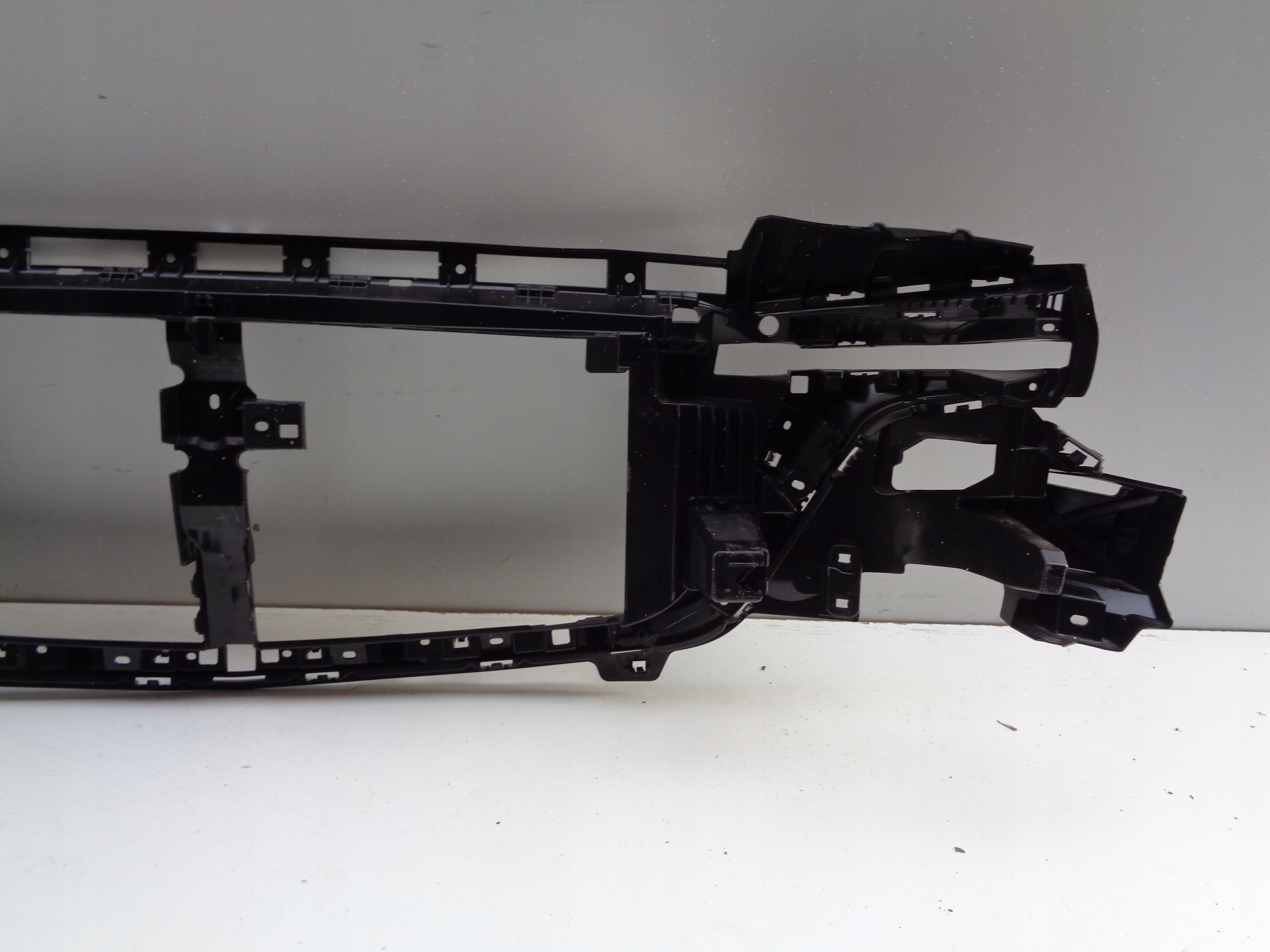 pillar of a bumper upper support grille MAZDA CX60 22