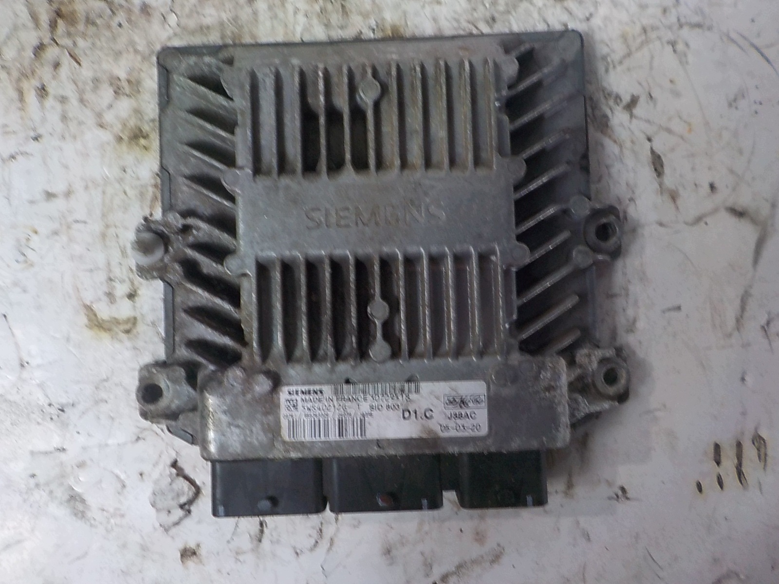 VOLVO S40 II computer control unit 30729518 5WS40212G-T D1.C