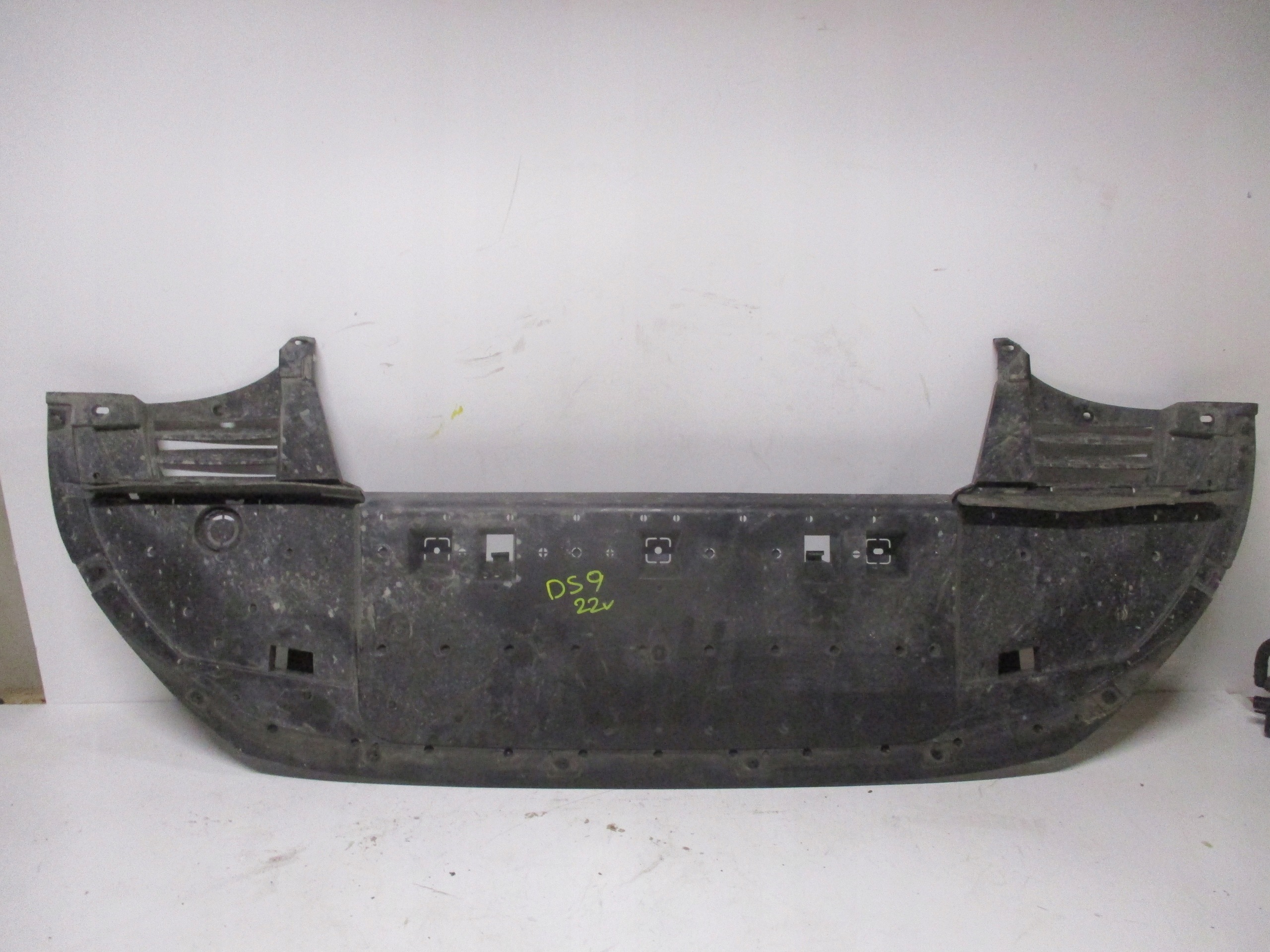 cover cover below bumper front CITROEN DS9 9823474580