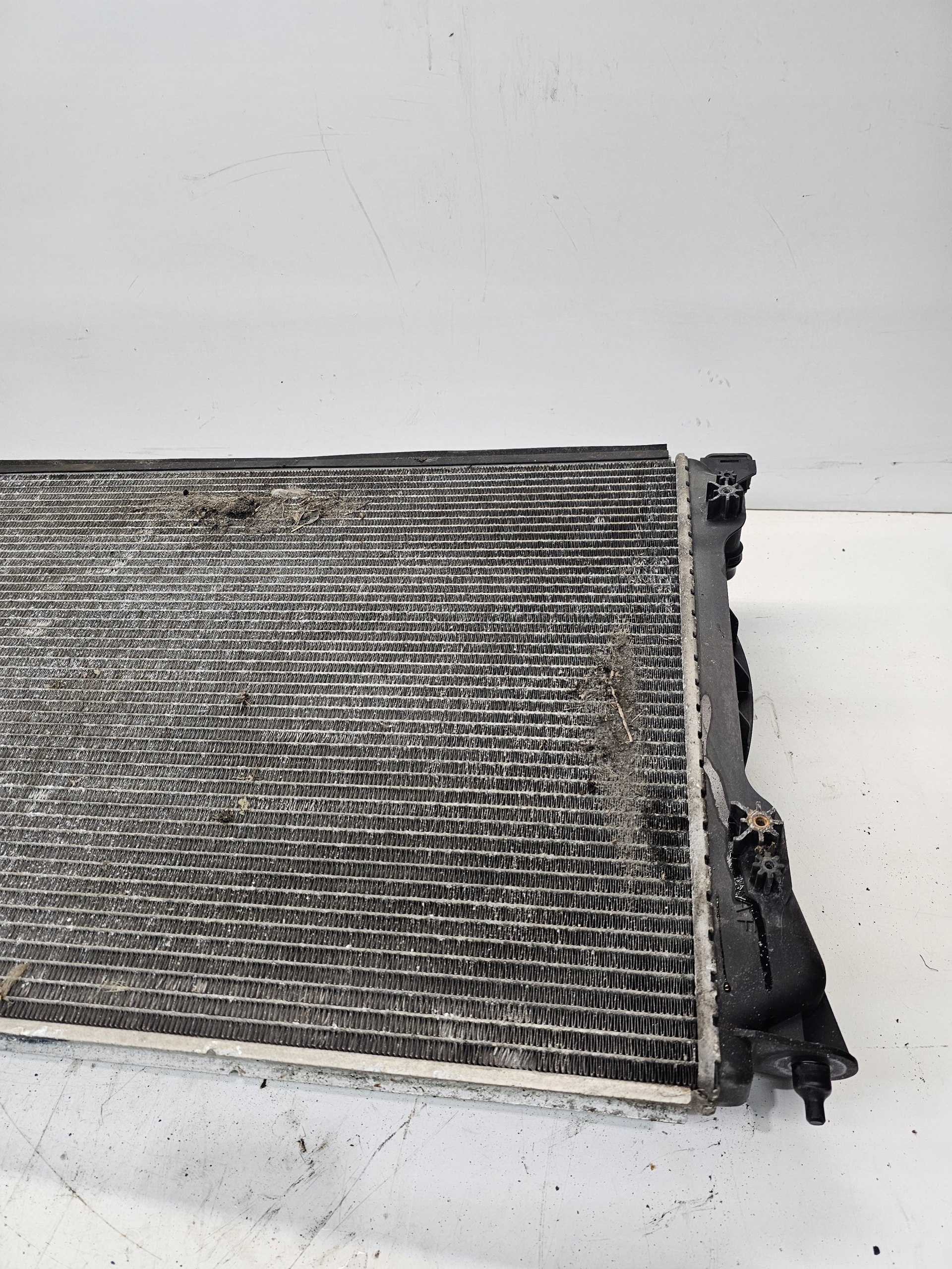 water cooler 2.0 TDI AUDI A6 C6 4F0121251P AUTOMAT