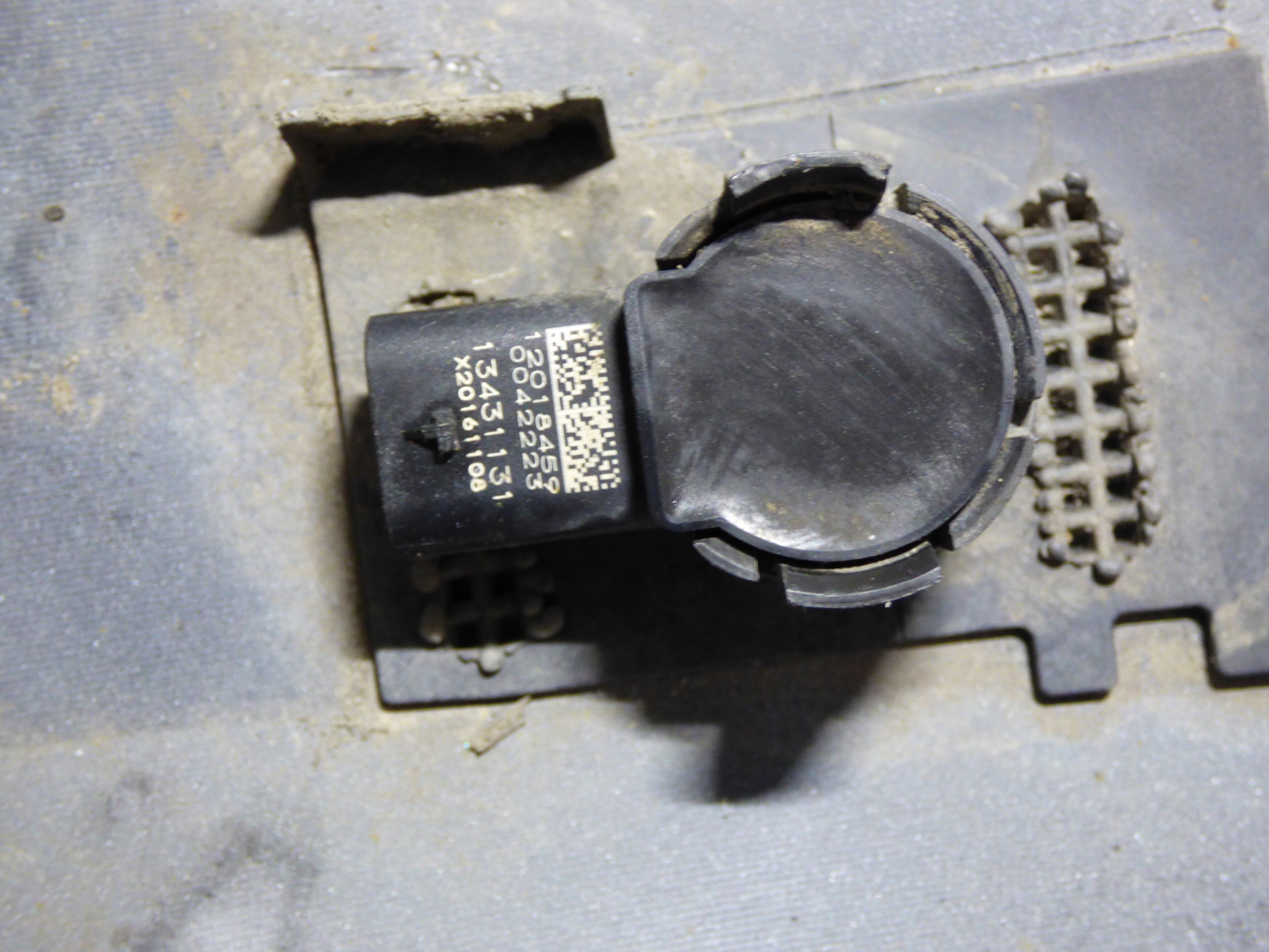 Sensor Parken PDC Y40R OPEL ASTRA K V