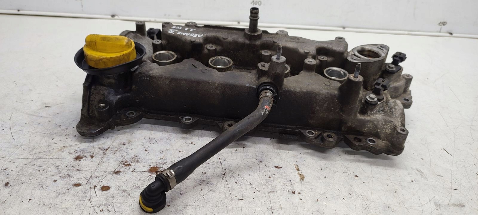 Abdeckung der Ventile Renault Megane IV 1,2 TCE TEGNE