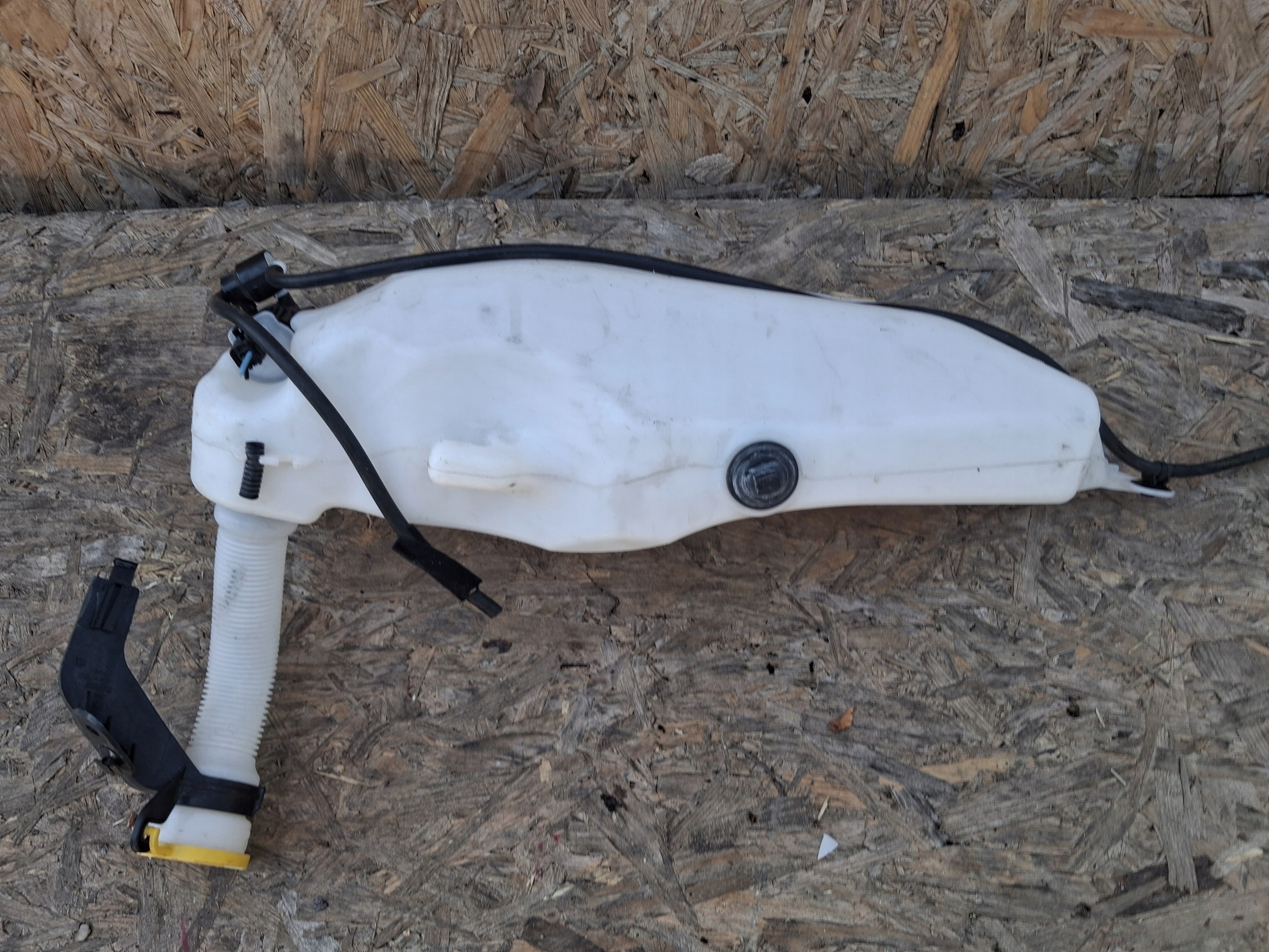 washer fluid tank ALFA ROMEO JUNIOR JEEP AVENGER 52170132