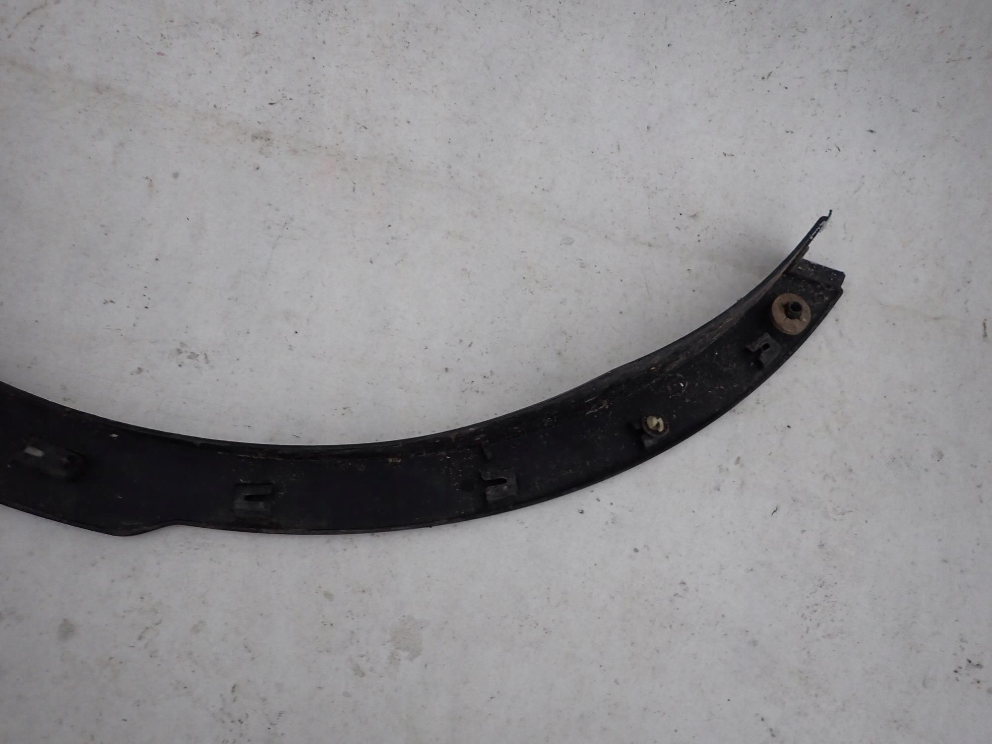 RANGE ROVER EVOQUE and 1 3D 11-18 cap left rear part