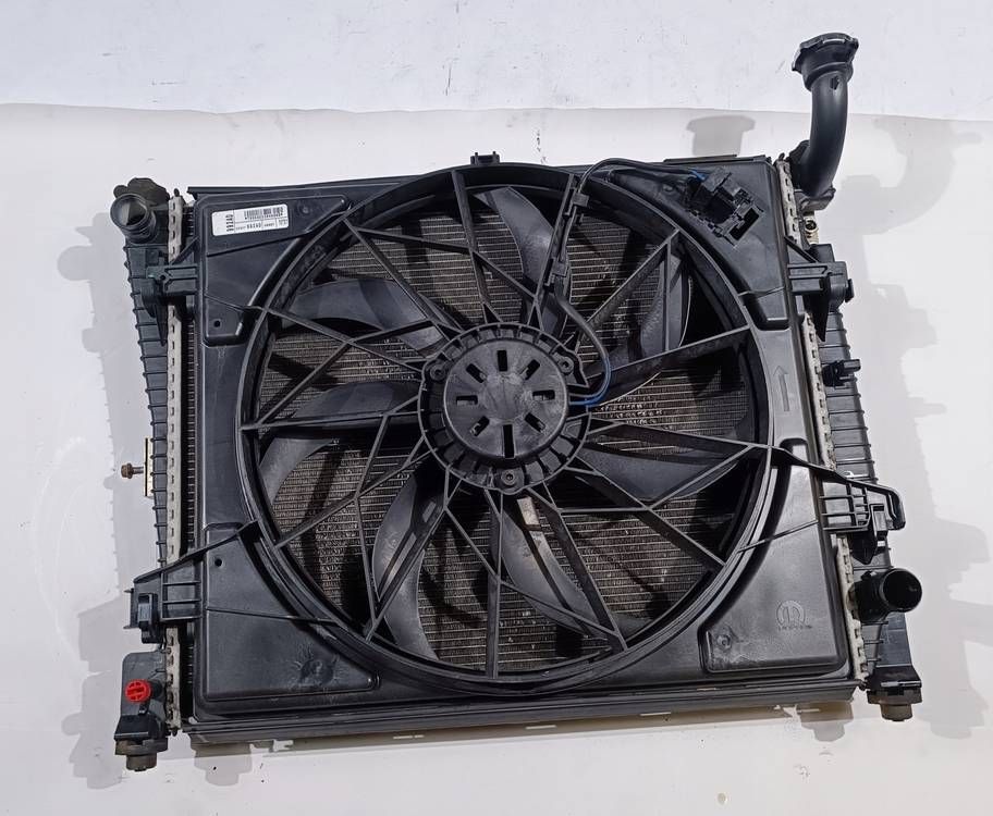 radiator radiator komplet Dodge Durango 3.6 2011 - 2015