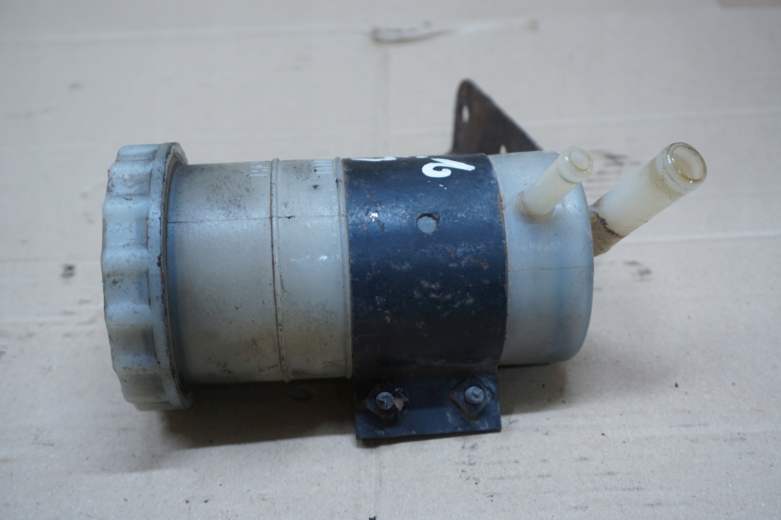 opel бачок гур 2,5 TD