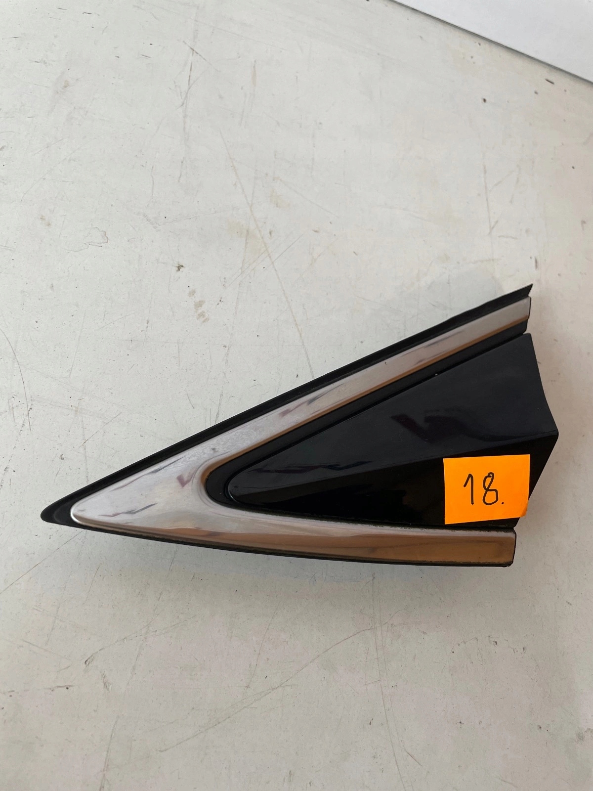Couvre trojkat de couverture Aile Gauche Avant Hyundai I40