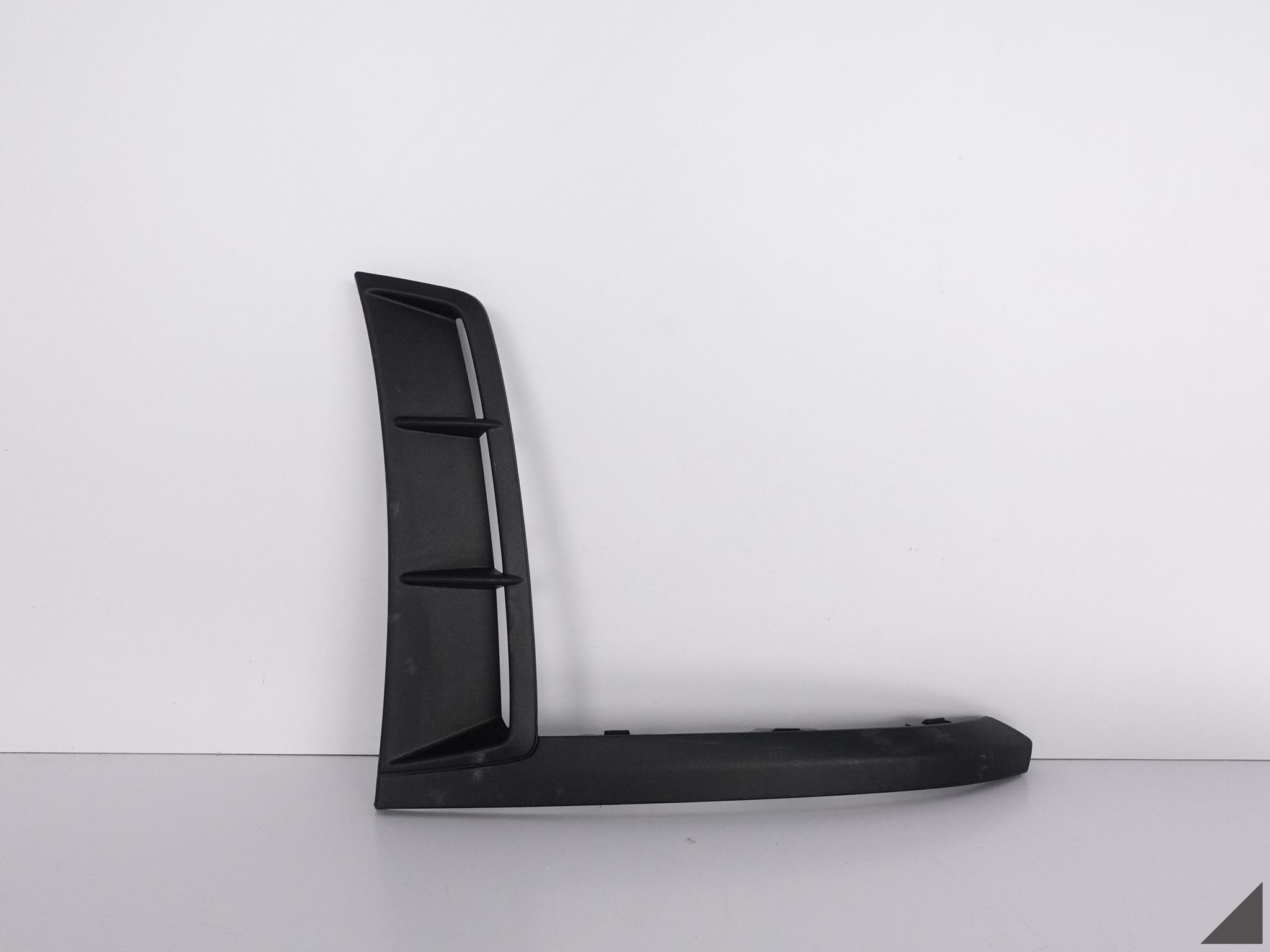 PORSCHE 982 718 GT4 grid intake moulding right front