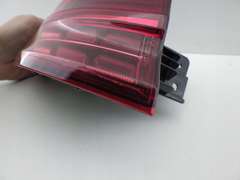 KIA CEED III 3 LIFT KOMBI SW LED light rear left