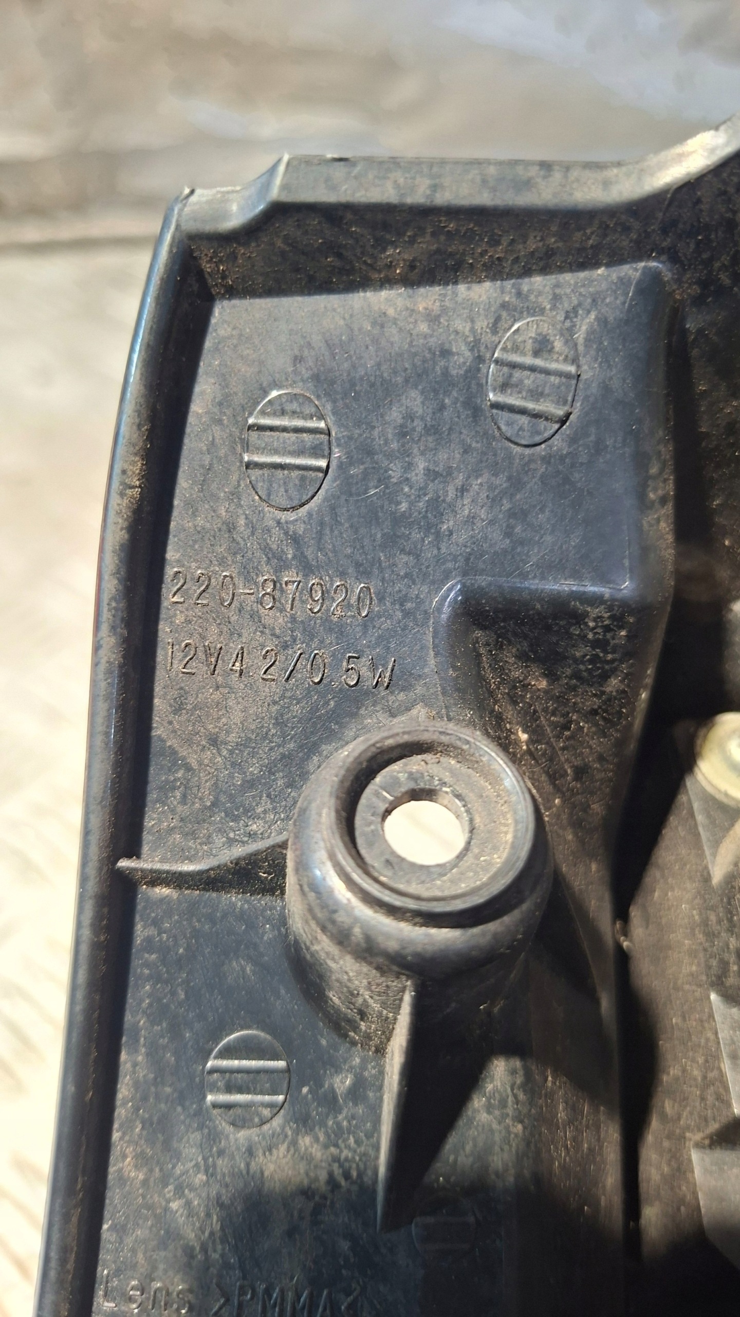 light left rear part CITROEN C-CROSSER