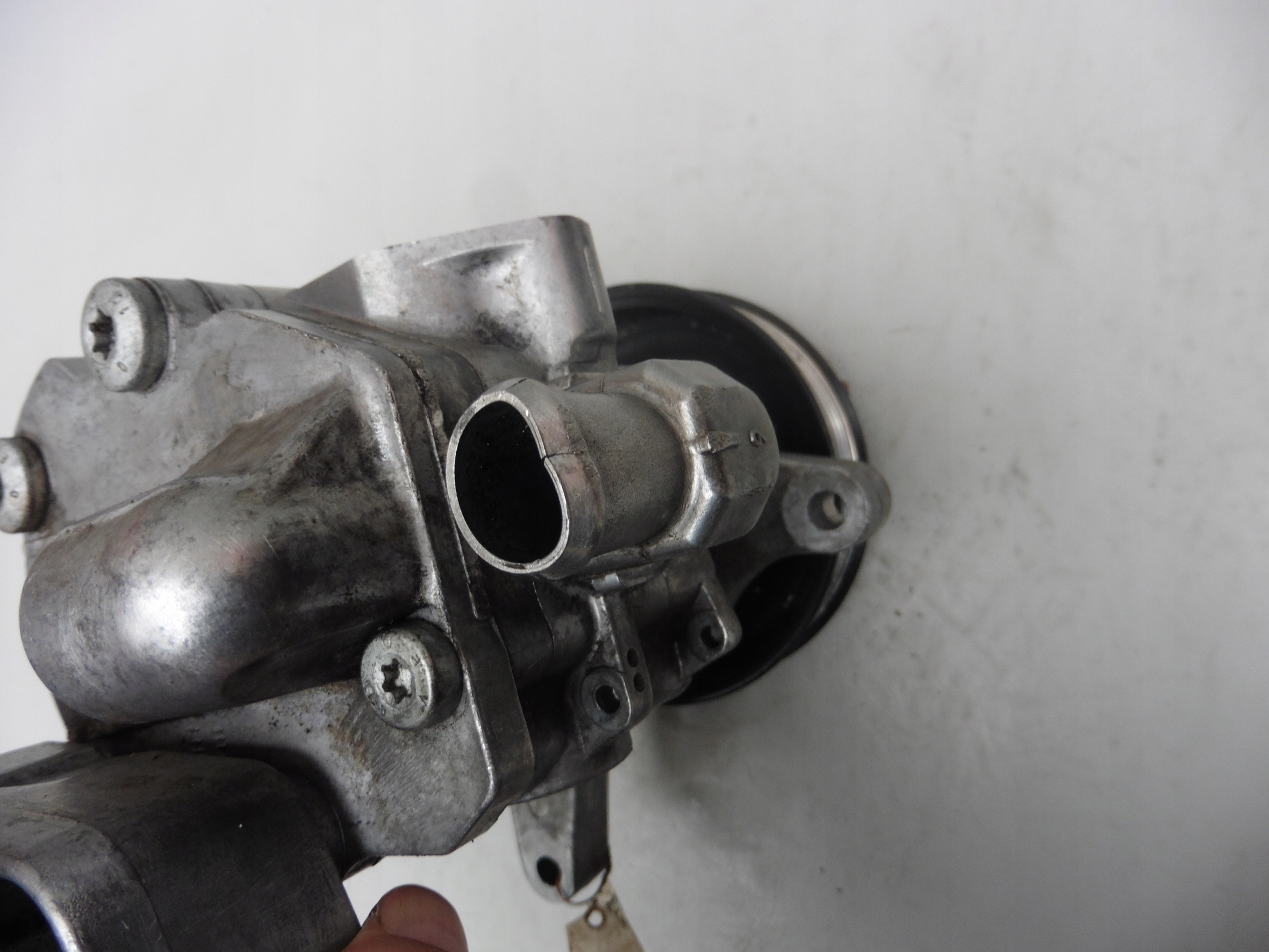 насос гур 6796462 BMW X5 X6 E70 E71 3,0D LF41 LH2114859