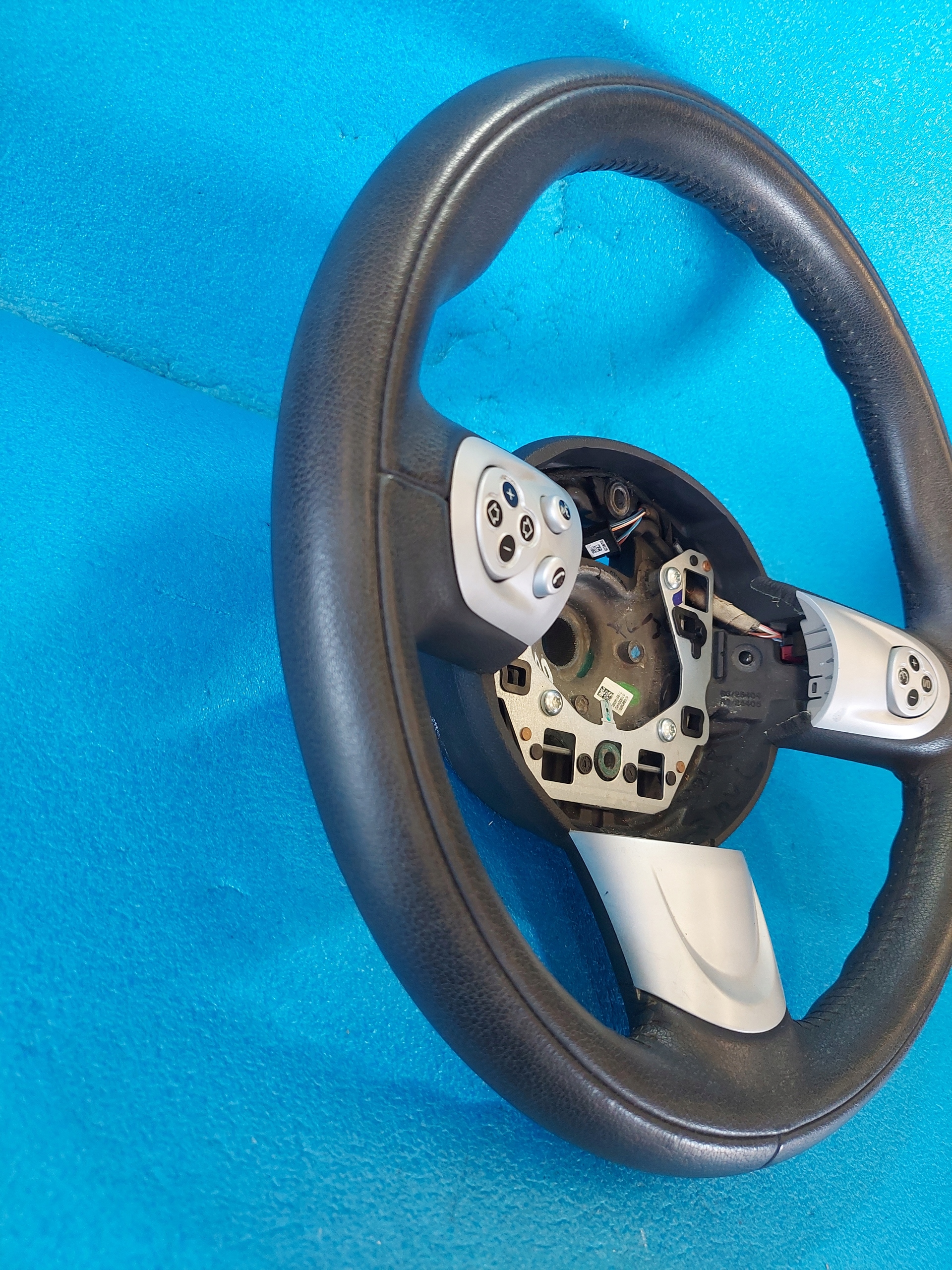 Volant MINI ONE 609695850