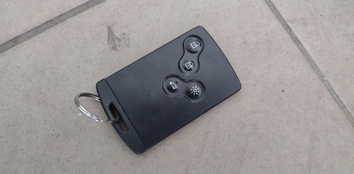 KARTA KLUCZYK CZYTNIK KART RENAULT KOLEOS Producent części Renault OE